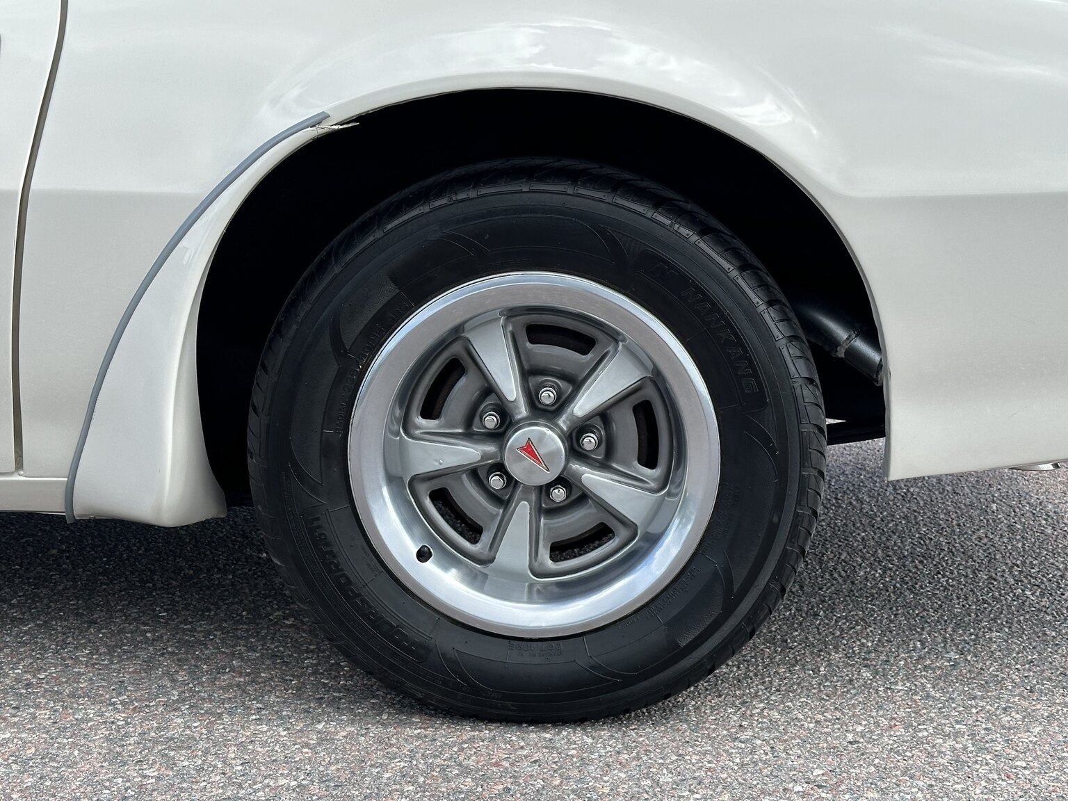 Exteriörbild på 1976 Pontiac Firebird Trans Am