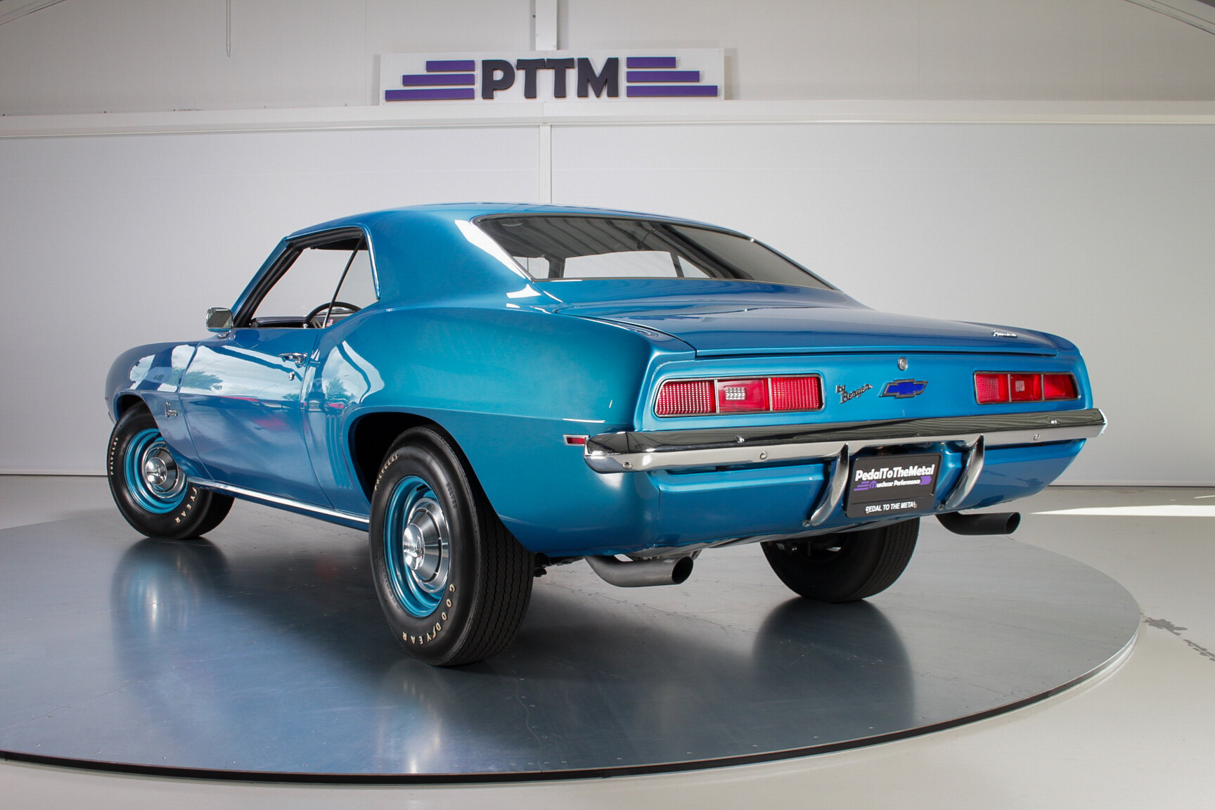 Exterior image of 1969 Chevrolet Camaro COPO TRIBUTE