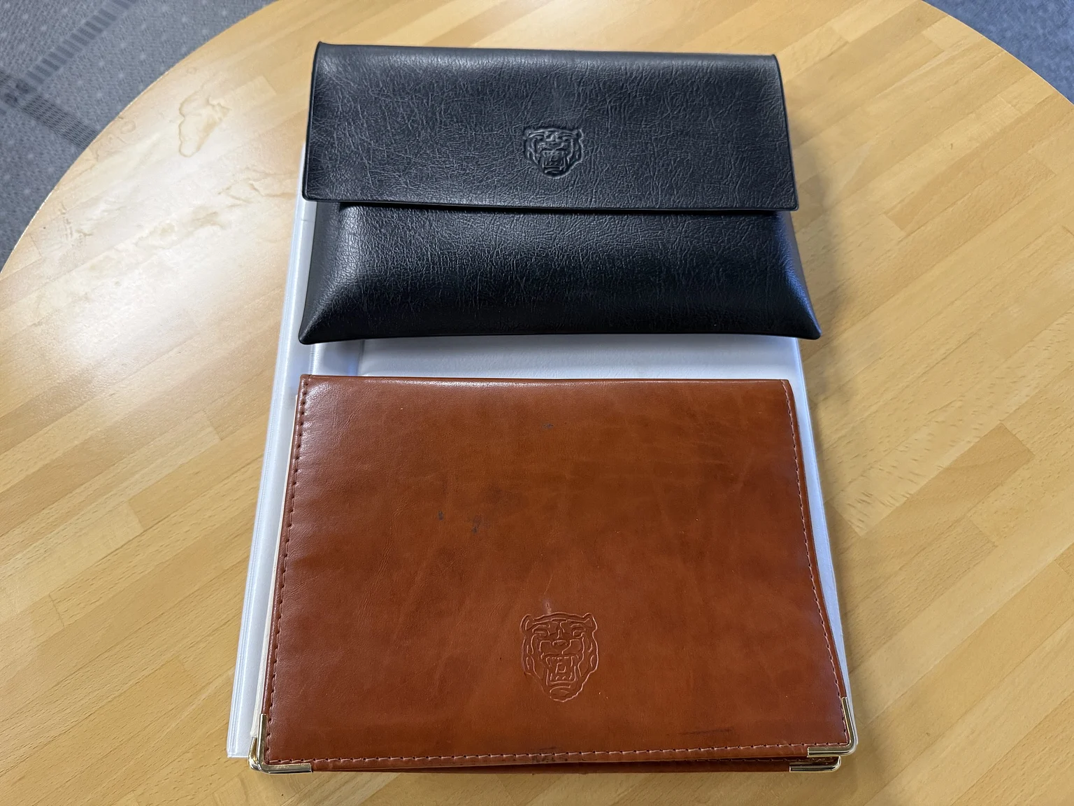 Dokumentation för 1997 Jaguar XK8 (1)