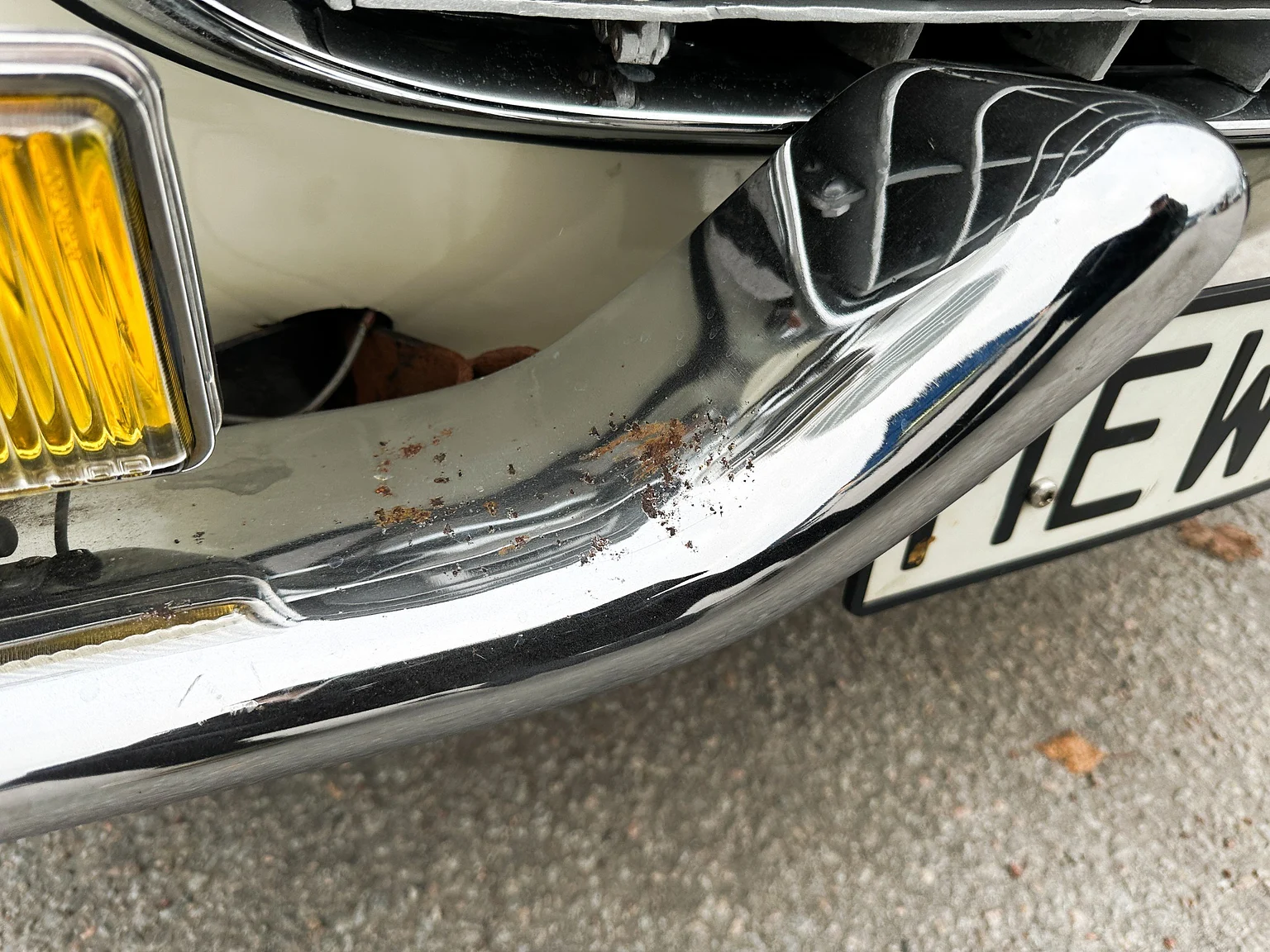 Exterior image of 1964 Volvo P 1800S (62)