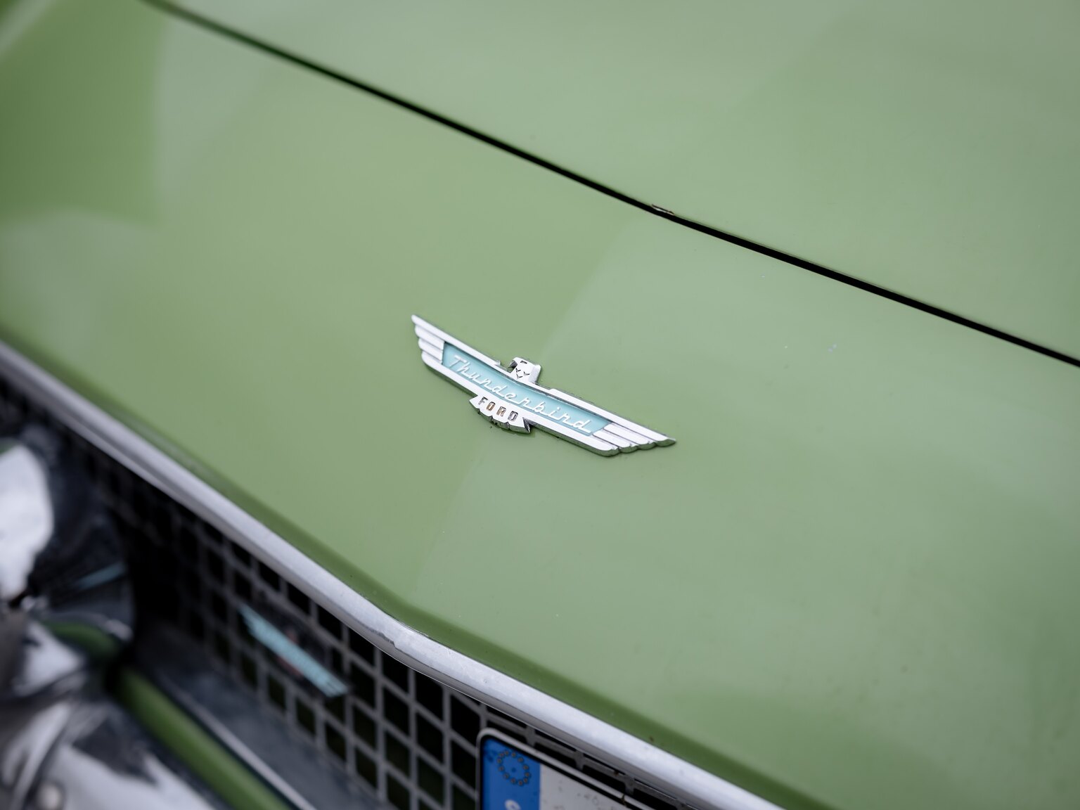 Exteriörbild på 1956 Ford Thunderbird (67)