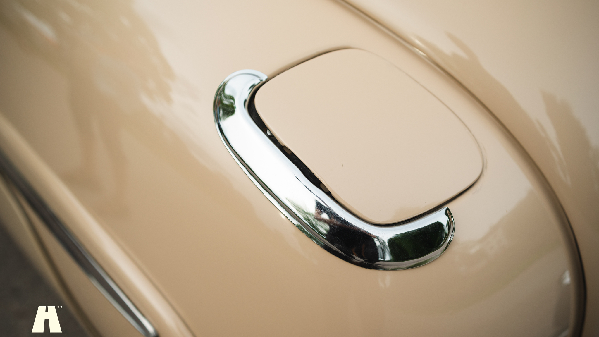 Exterior image of 1950 Mercury Eight Sport Sedan