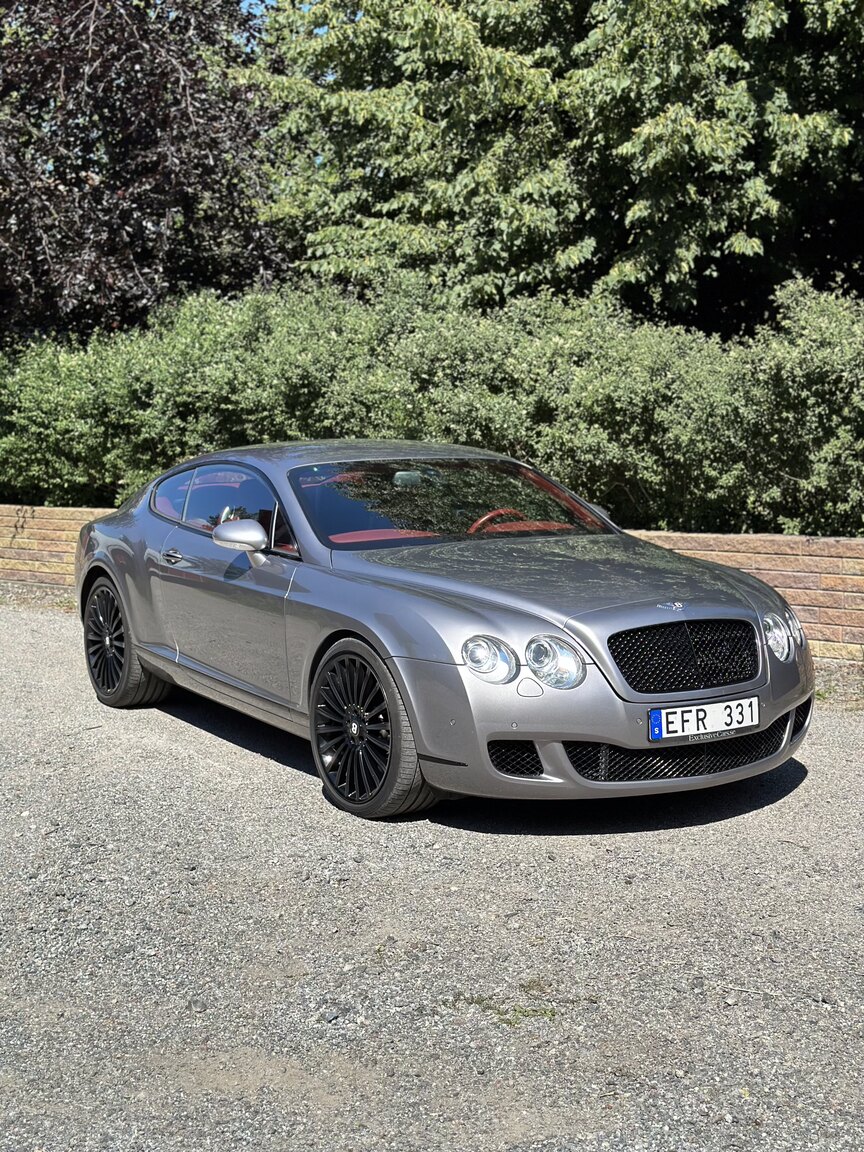 Exteriörbild på 2005 Bentley Continental GT