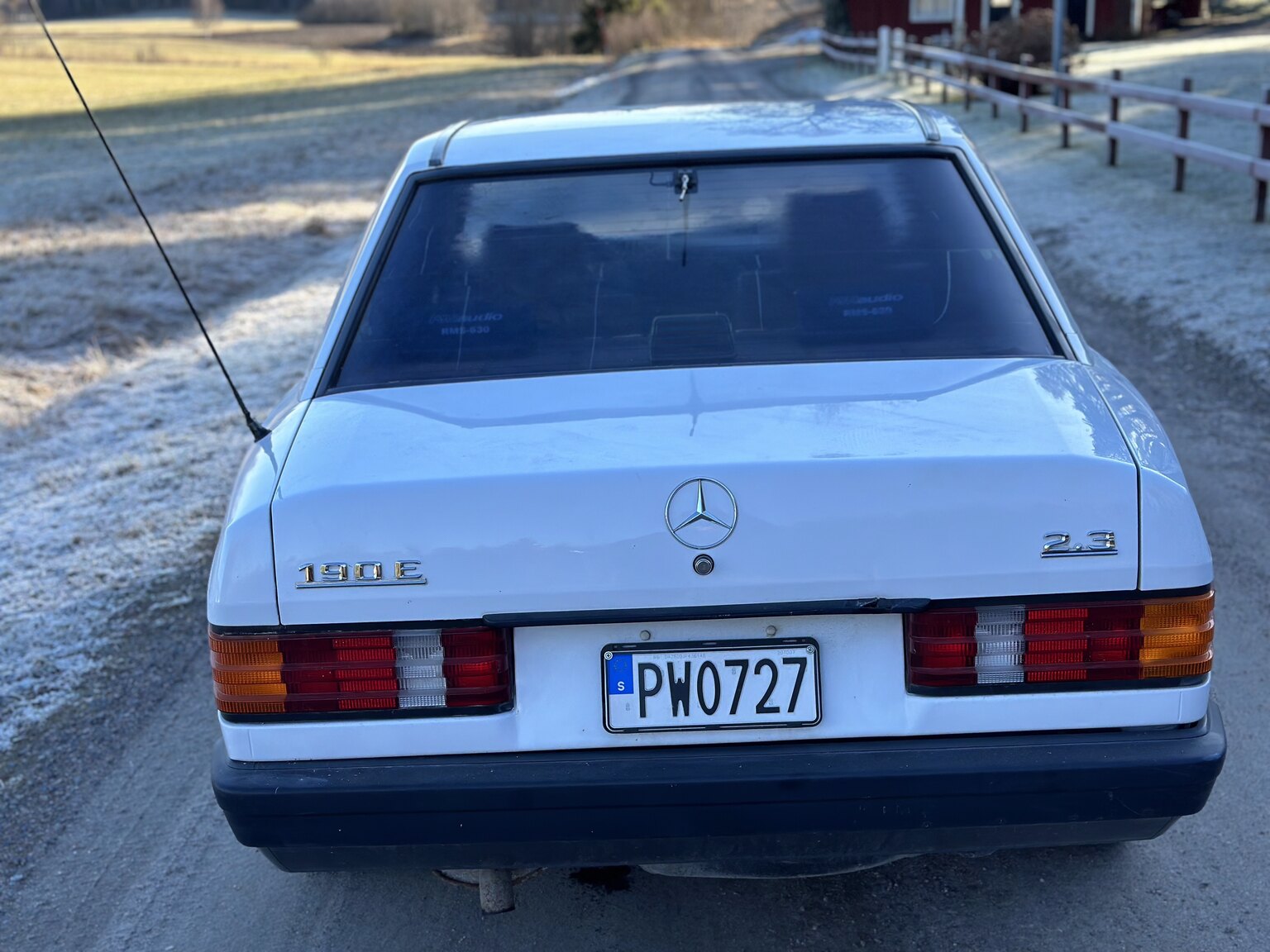 Aussenfoto 1988 Mercedes-Benz 190 E 2.3 (5)