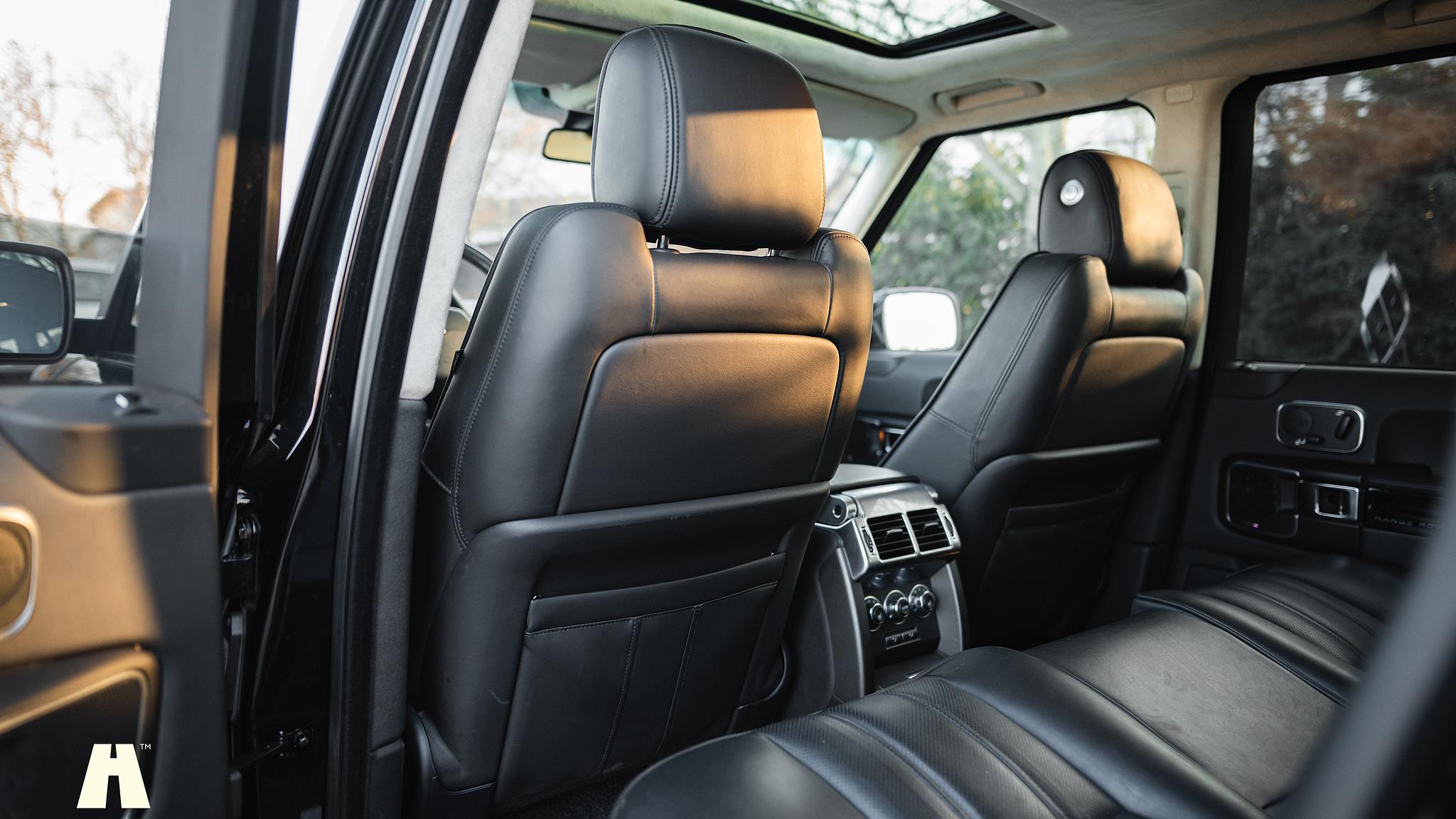 Interior image of 2012 Land Rover Range Rover Westminster TDV8 (L322)