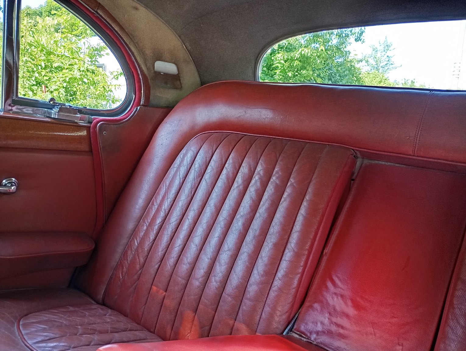 Interior image of 1954 Jaguar Mark VII