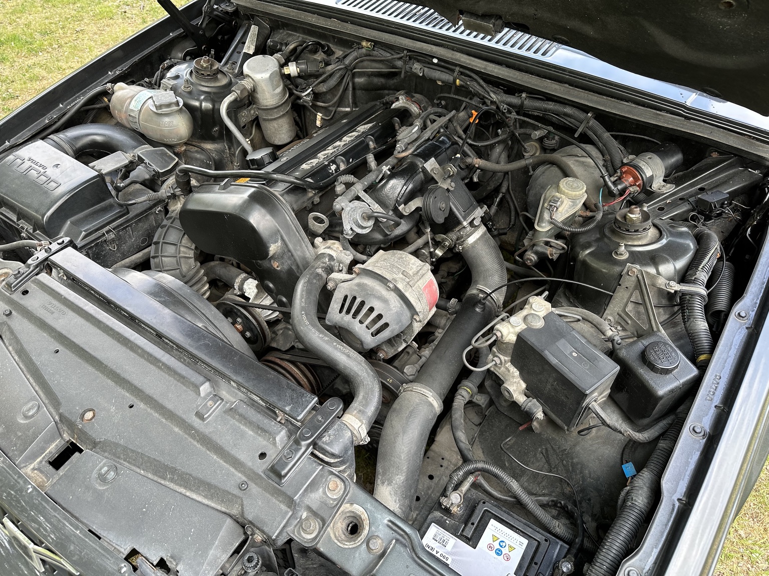 Image of 1990 Volvo 740 Turbo 16s mechanics