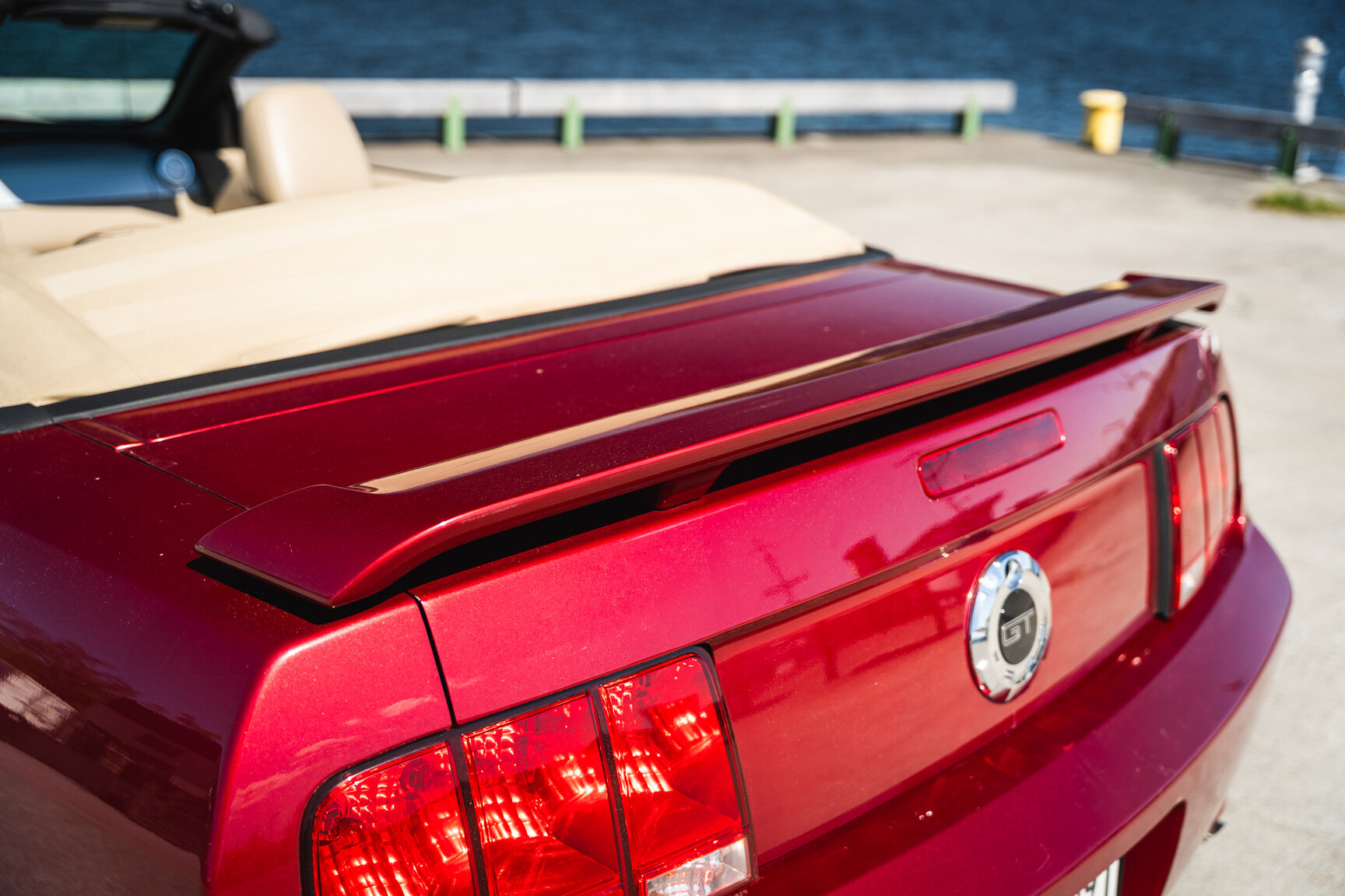 Exterior image of 2005 Ford Mustang GT Cabriolet