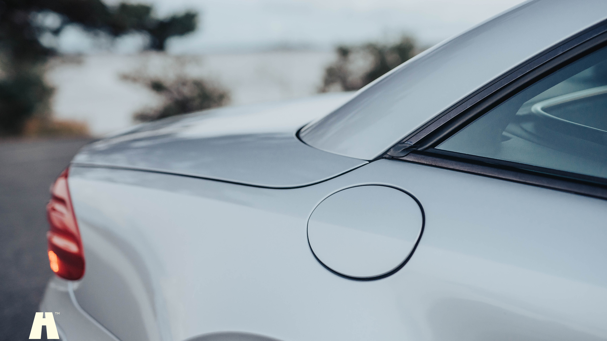 Exterior image of 2006 Mercedes Benz SL350 (26)