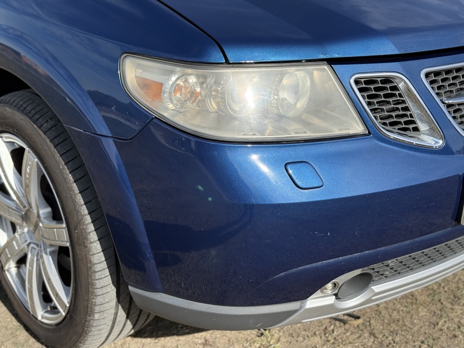 Exterior image of 2006 SAAB 9-7X 5.3 V8 XWD