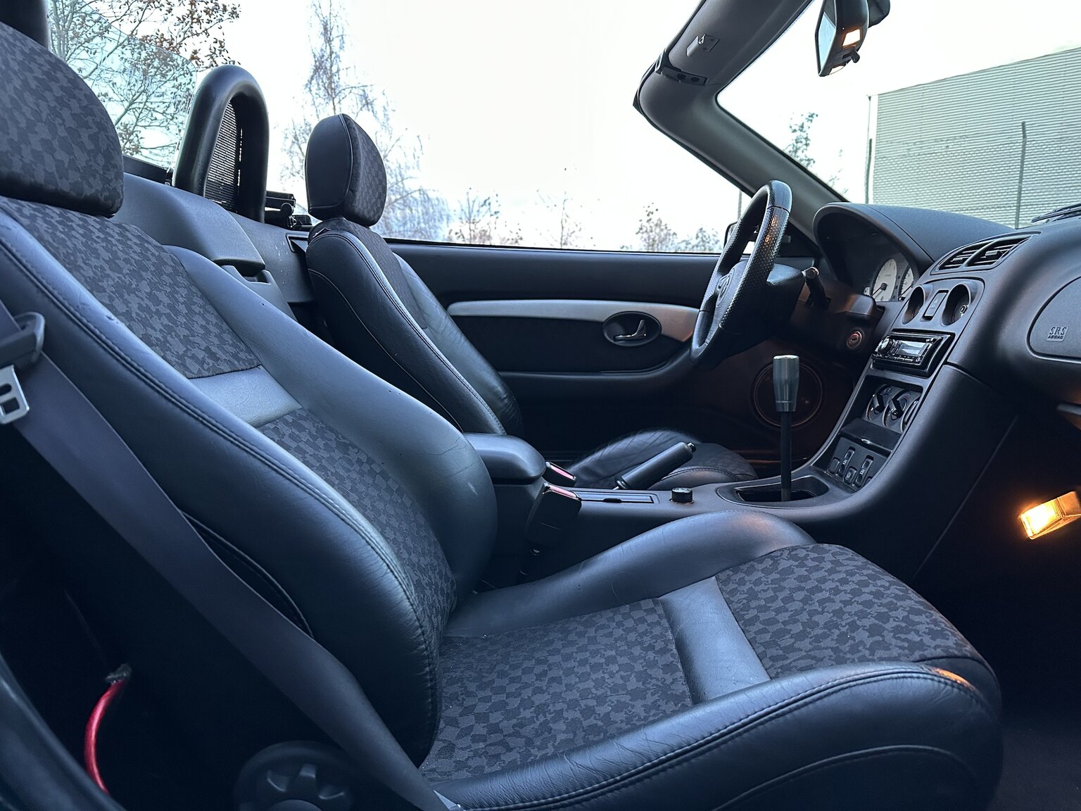 Interiörbild 1996 MG F Roadster