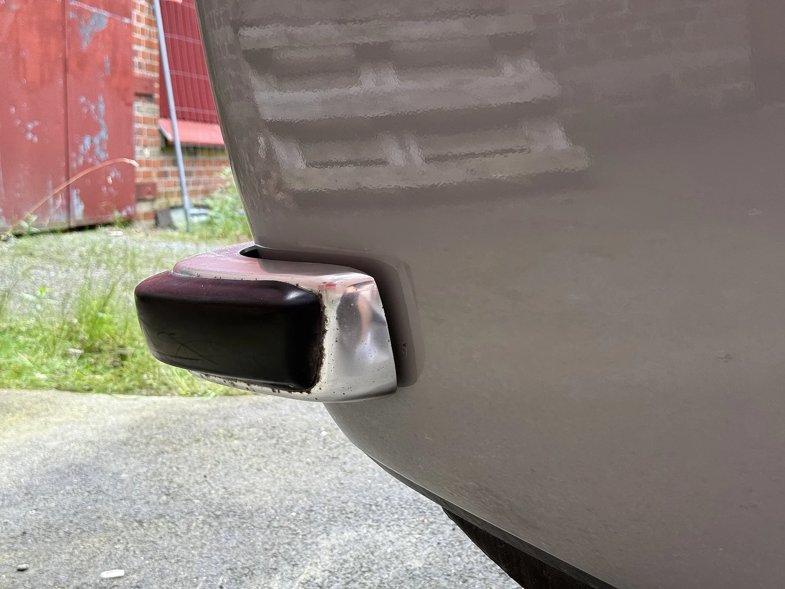 Exterior image of 1970 Volvo 142 2.0 Automatic (25)