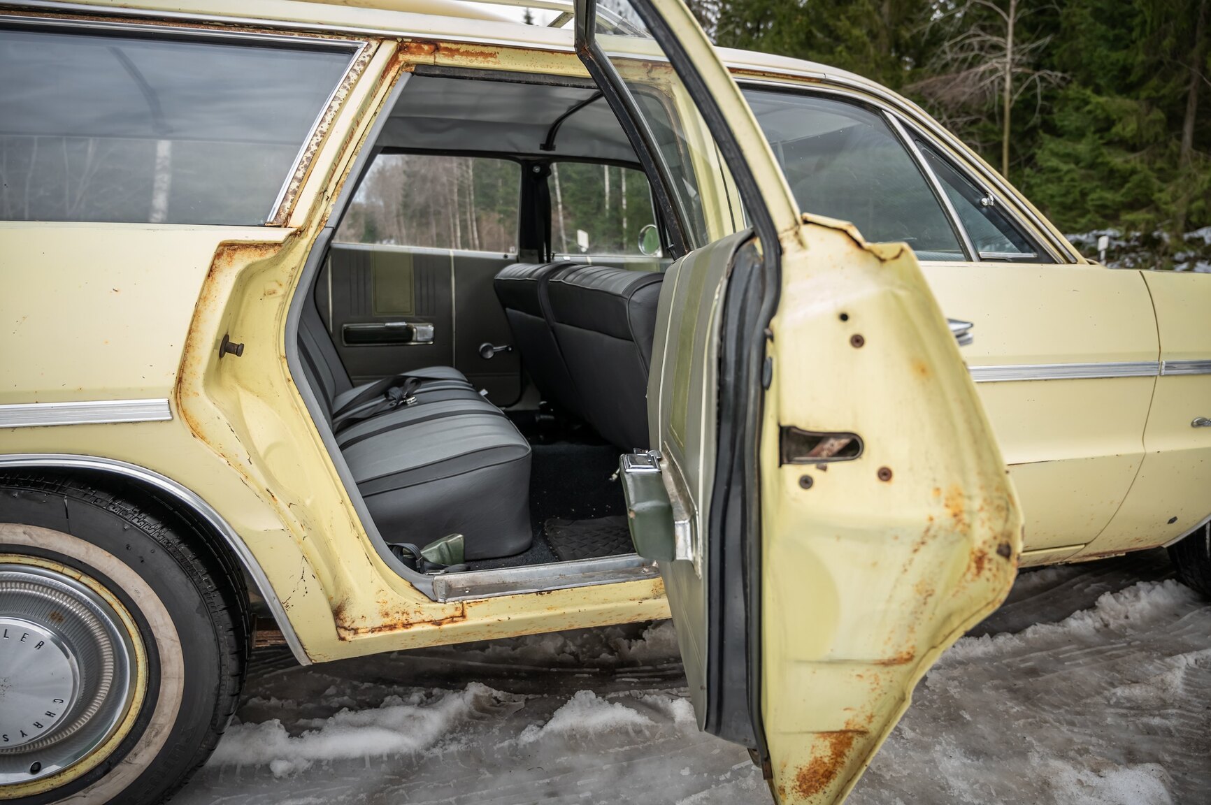 Interior image of 1970 Plymouth Fury