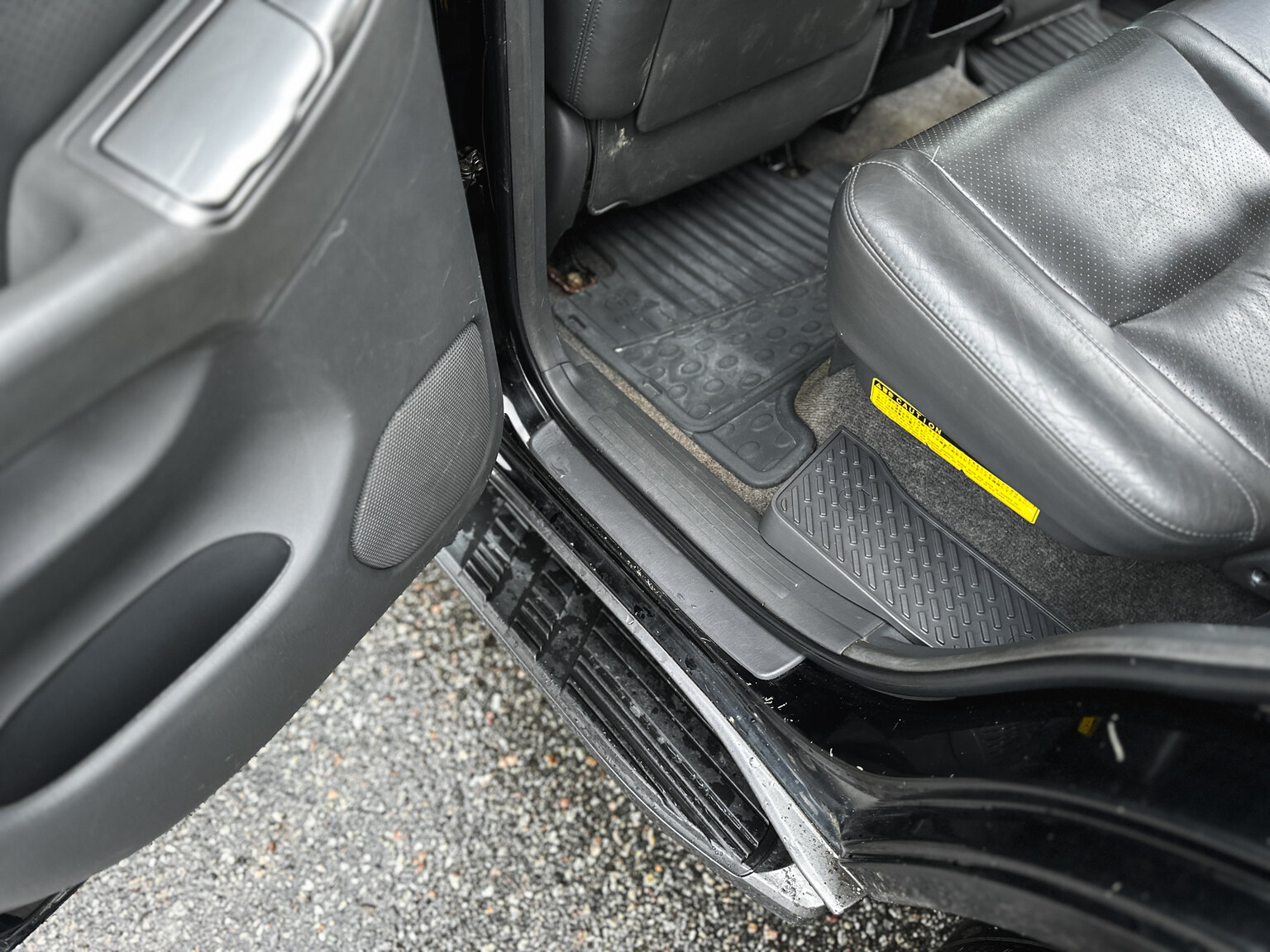 Interior image of 2004 Toyota Land Cruiser