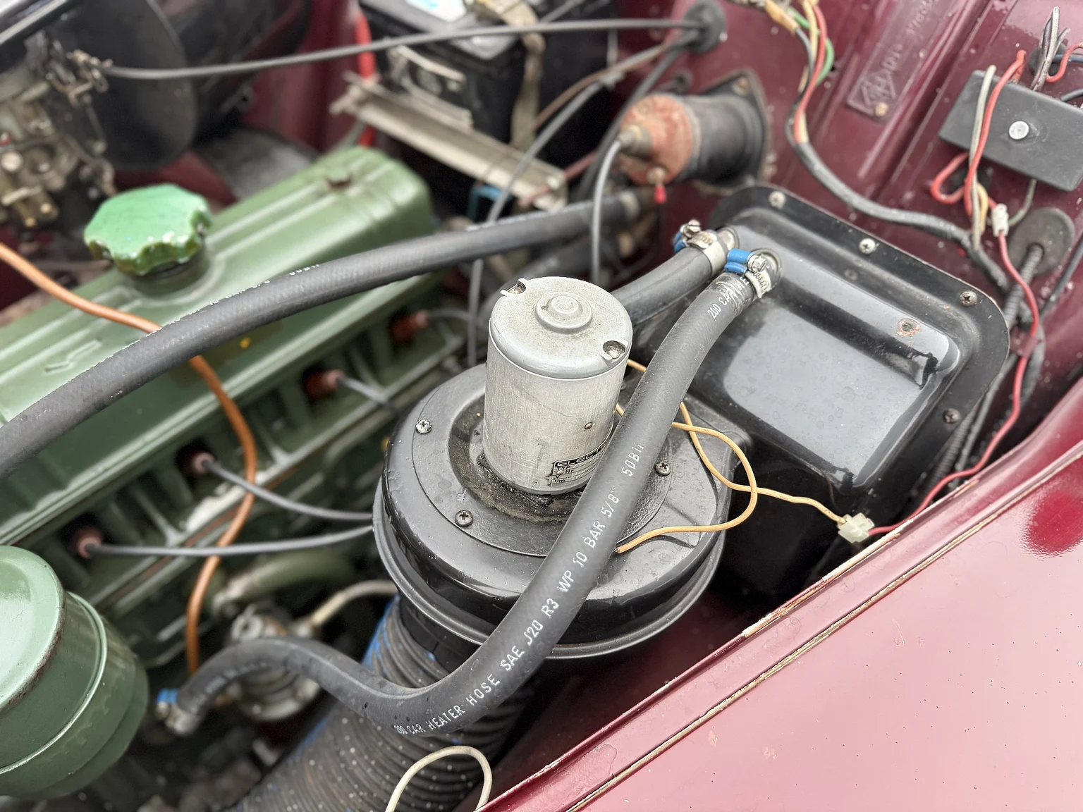 Image of 1953 Volvo PV444ES mechanics (8)