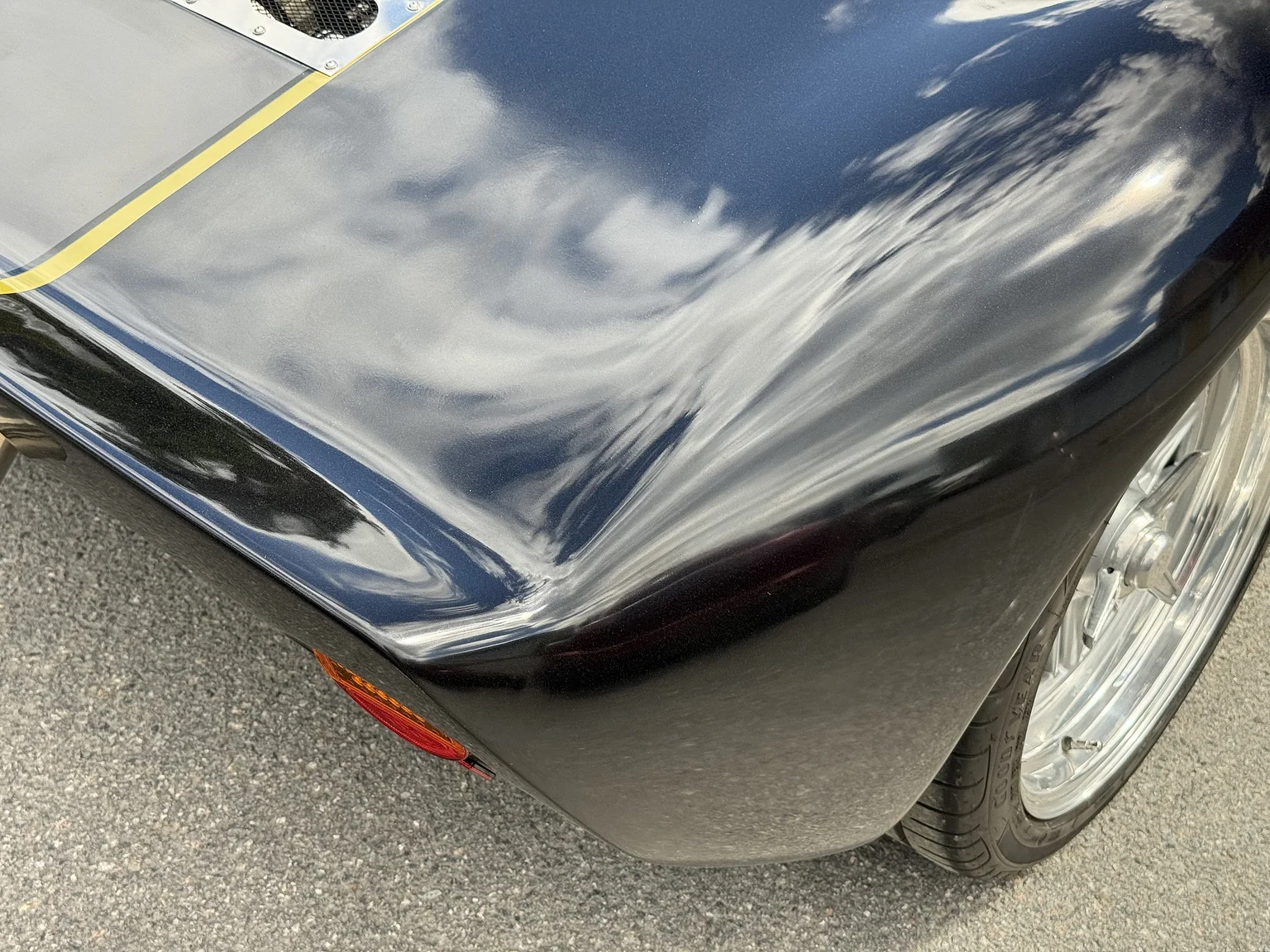 Exteriörbild på 2024 Ford GT40 Tribute (53)