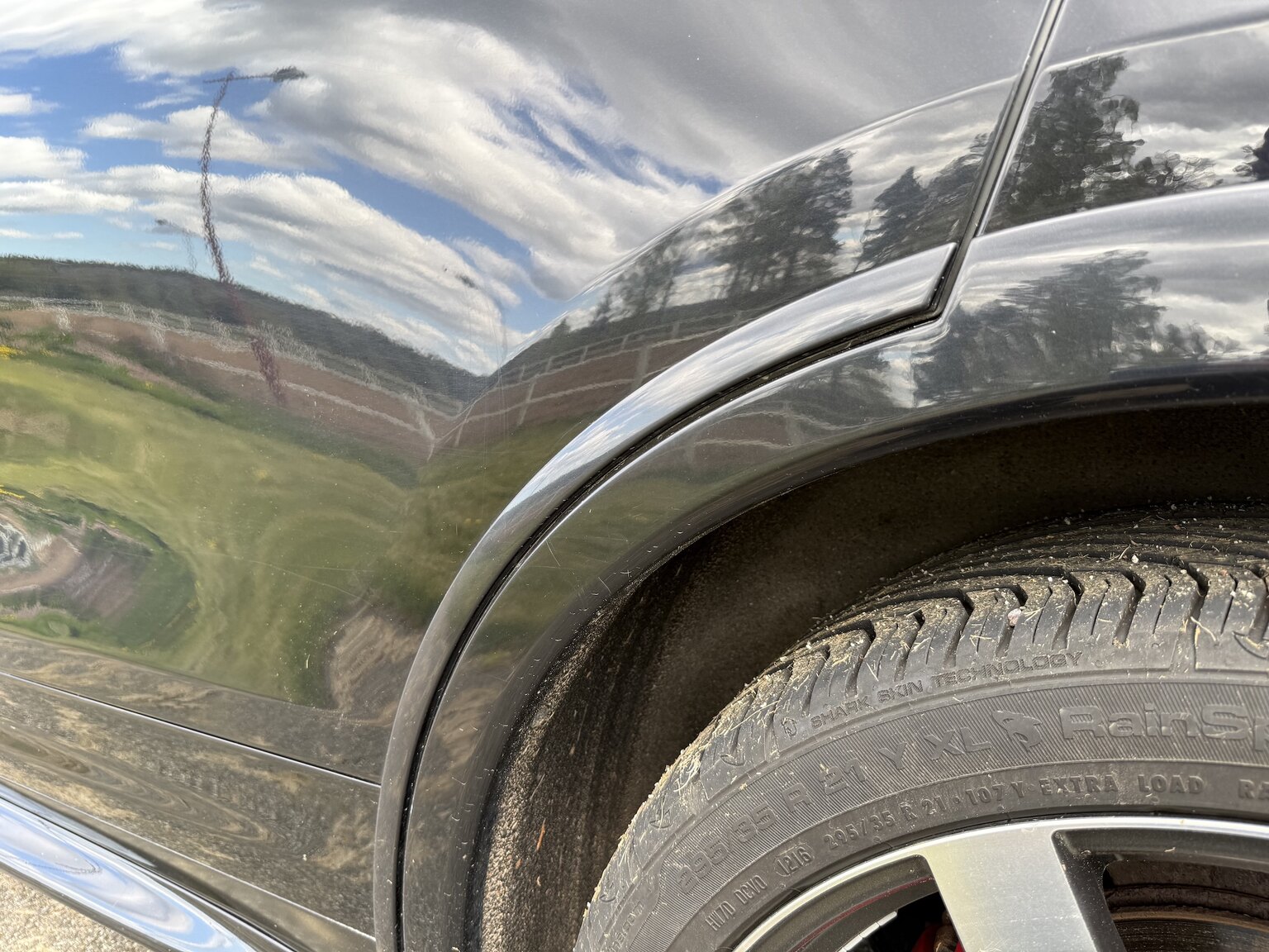 Exterior image of 2013 Porsche Cayenne GTS