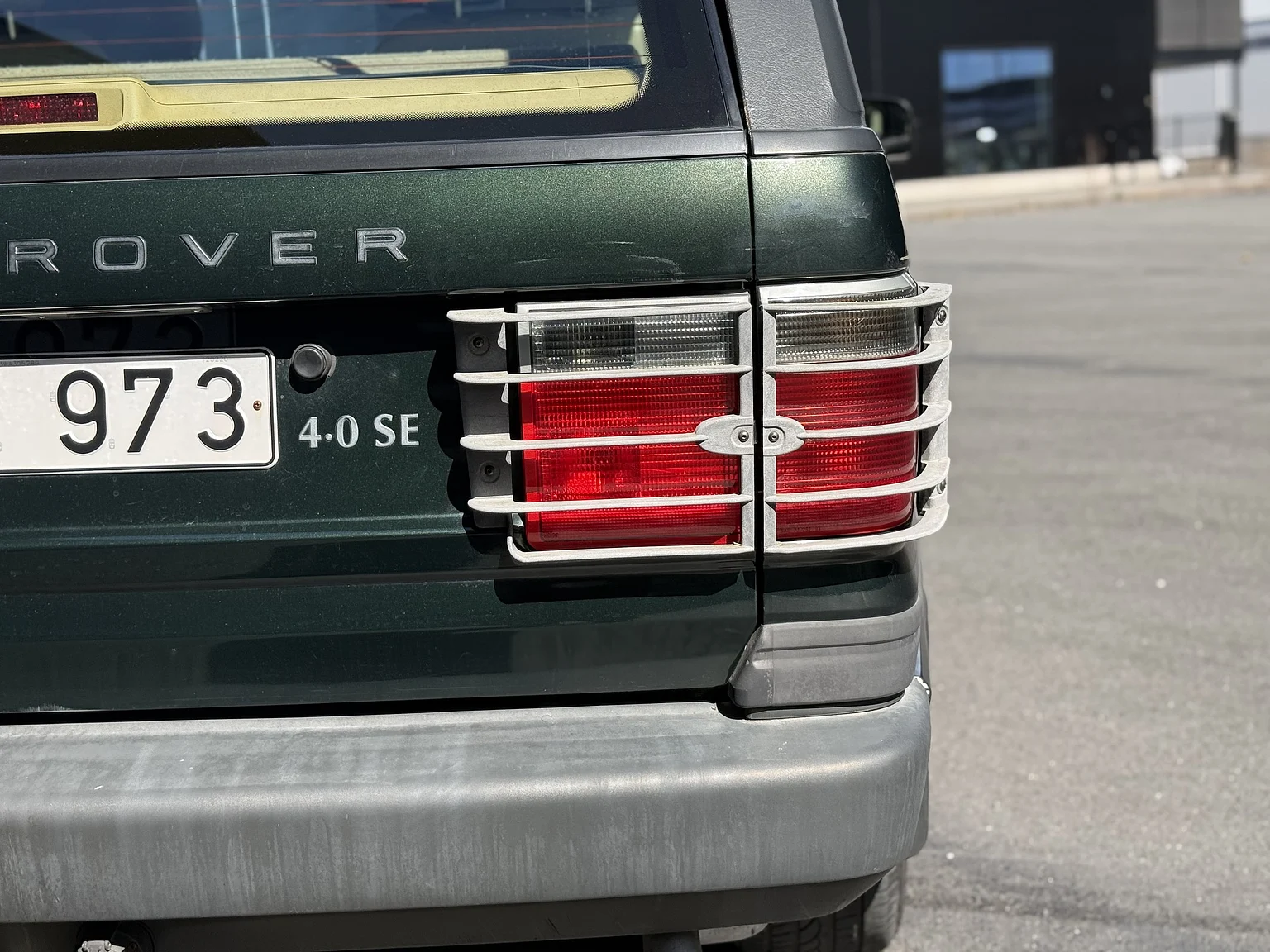 Exterior image of 1998 Land Rover Range Rover P38 (14)