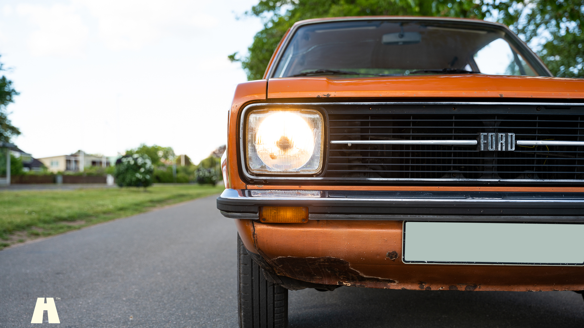 Aussenfoto 1975 Ford Escort MARK II  (13)