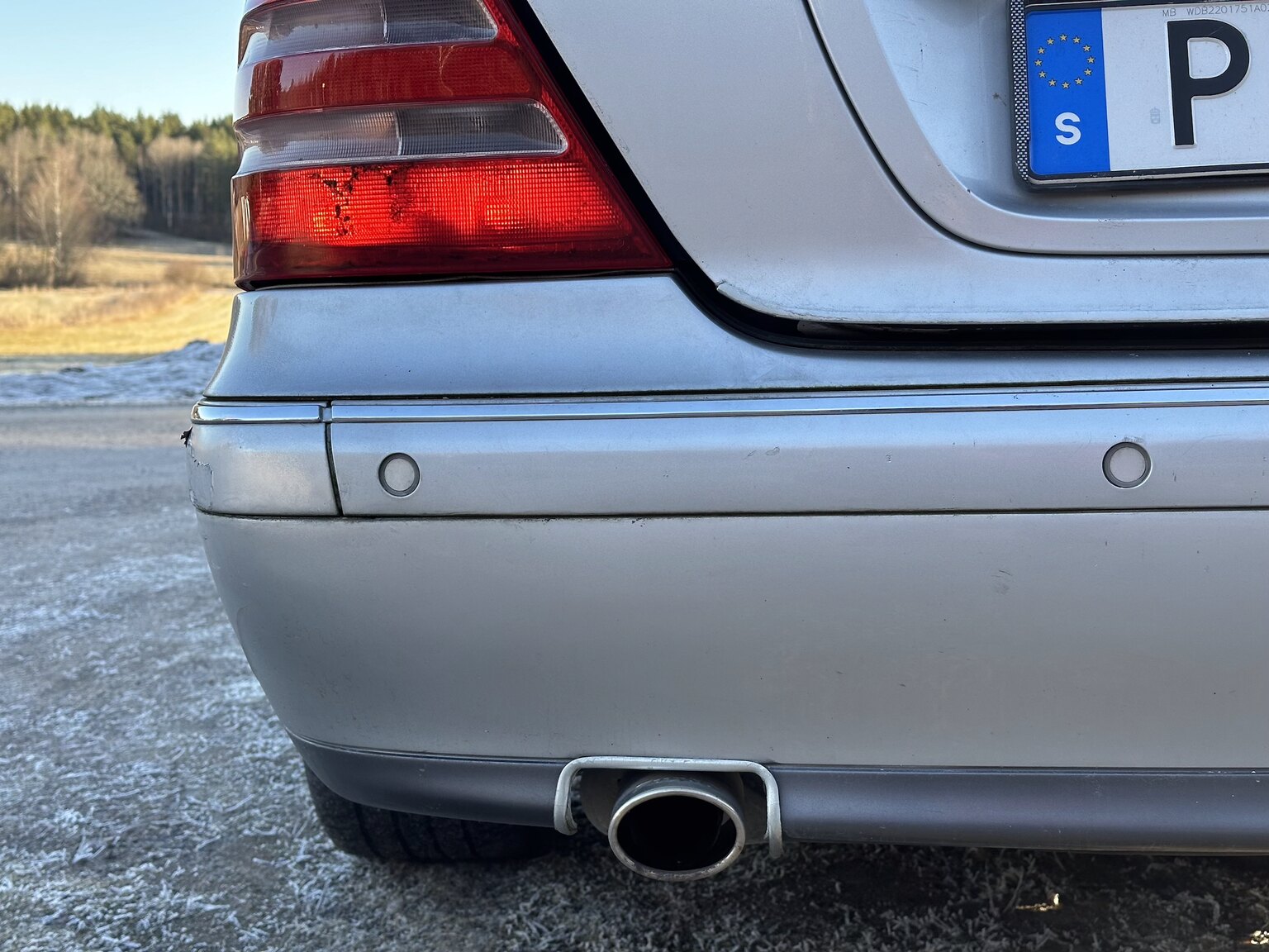 Exteriörbild på 1999 Mercedes-Benz S 500 L