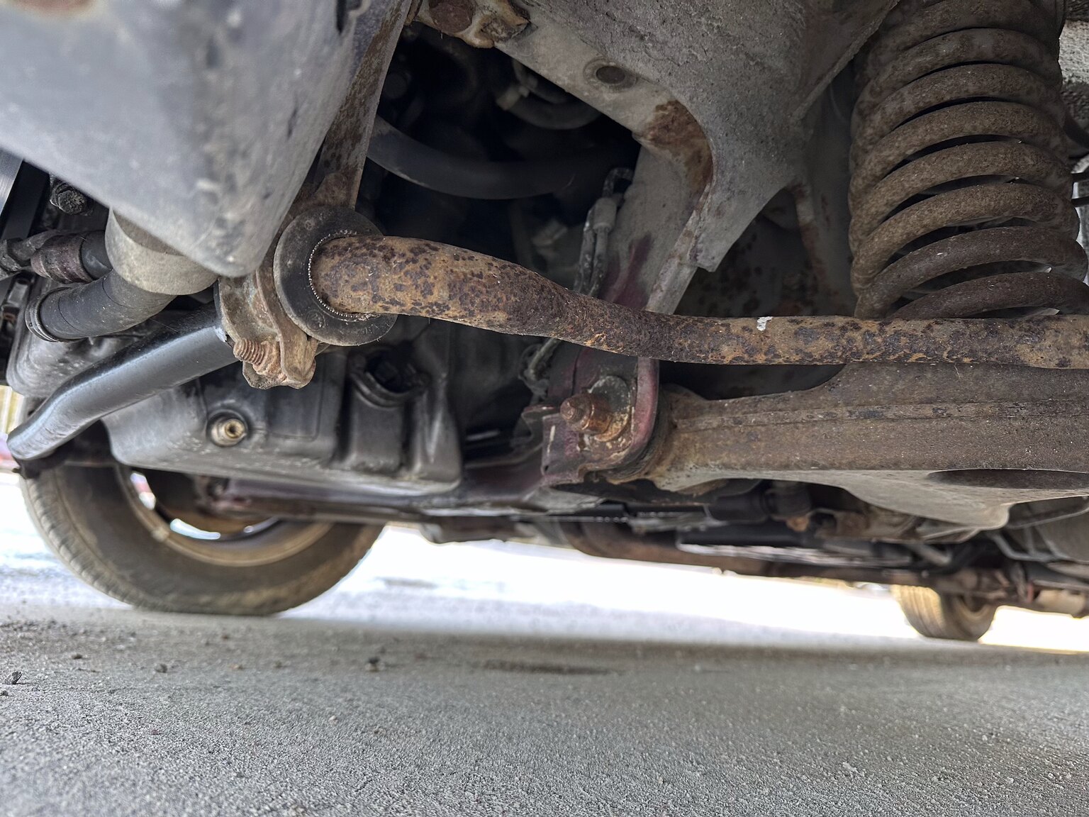 Image of 1992 Mercedes-Benz 300 TE-24 mechanics