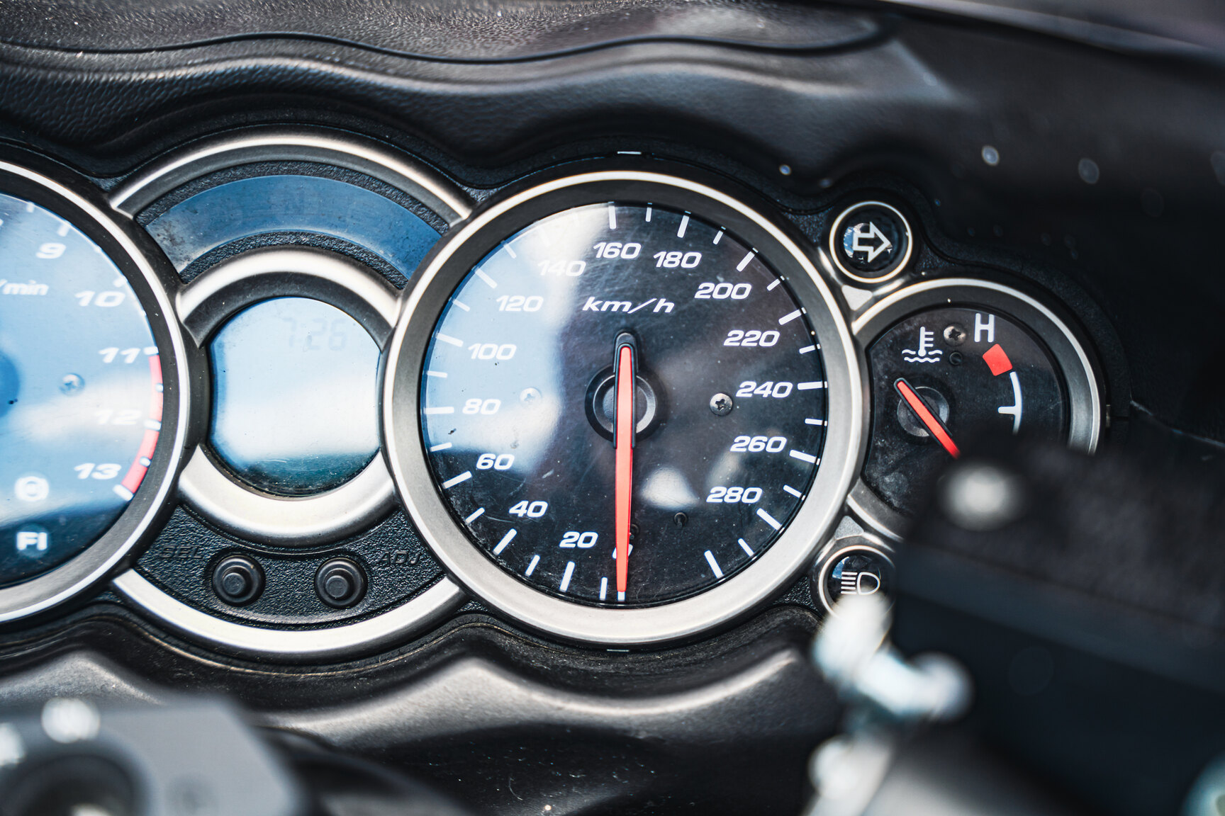 Exterior image of 2013 Suzuki GSX1300R Hayabusa