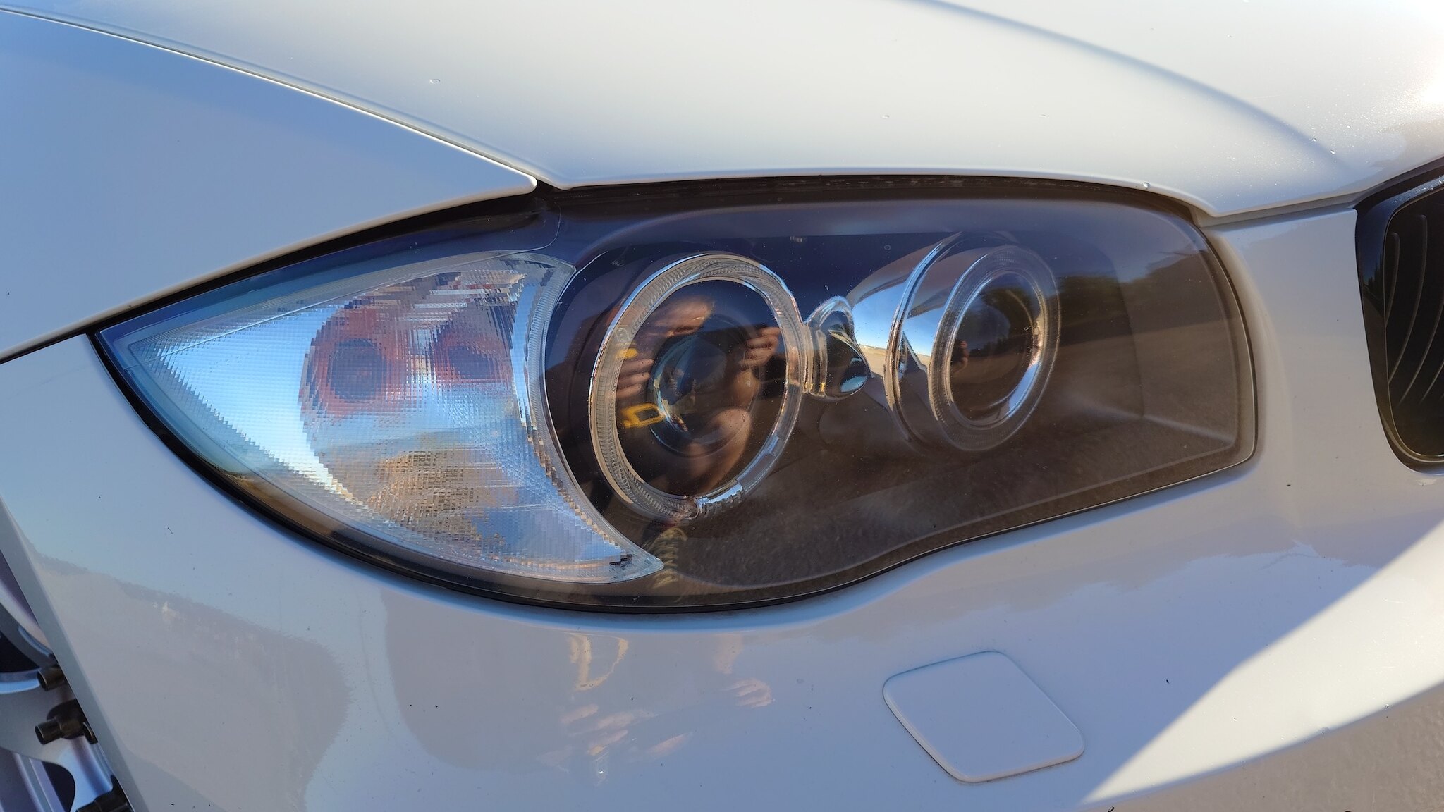 Exterior image of 2011 BMW 135i Coupé 