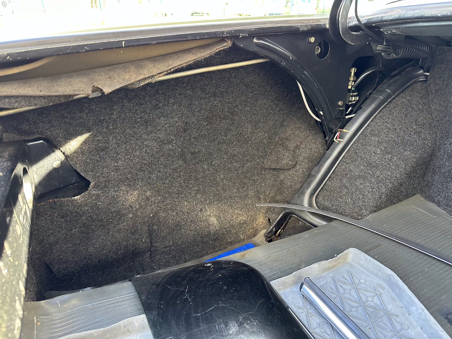 Innenraumfoto von 1975 Mercedes Benz 450 SEL (55)