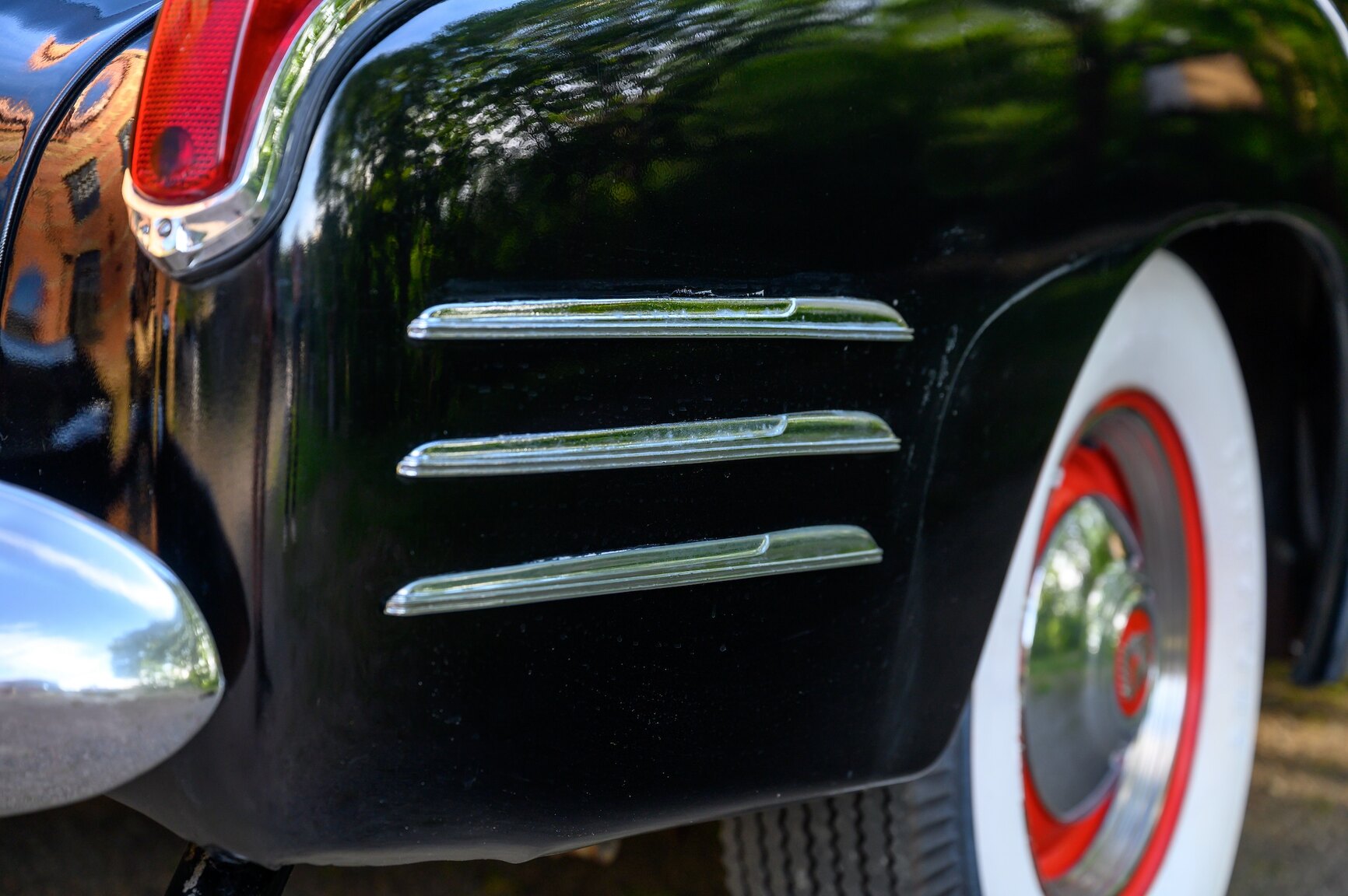 Exteriörbild på 1941 Cadillac Model Sixty-One Fastback (55)