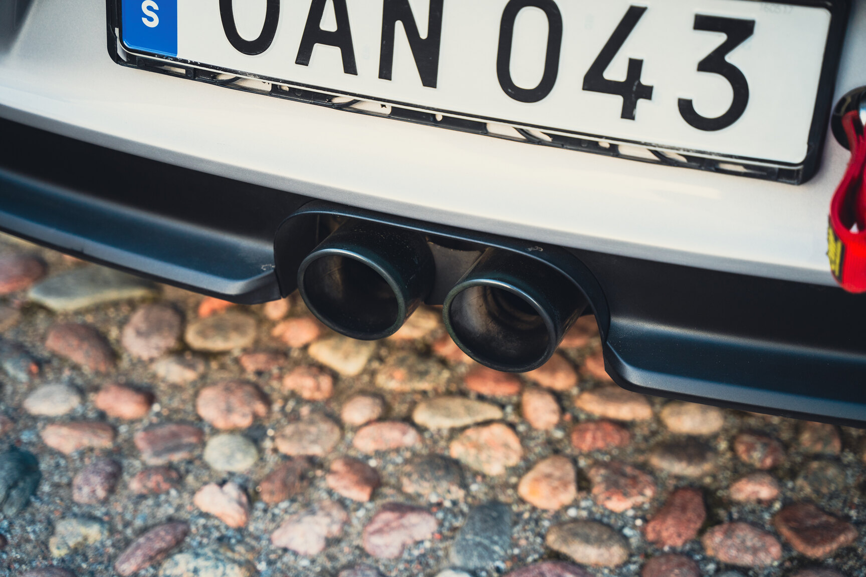 Exterior image of 2016 Porsche 911 991 GT3 RS (14)