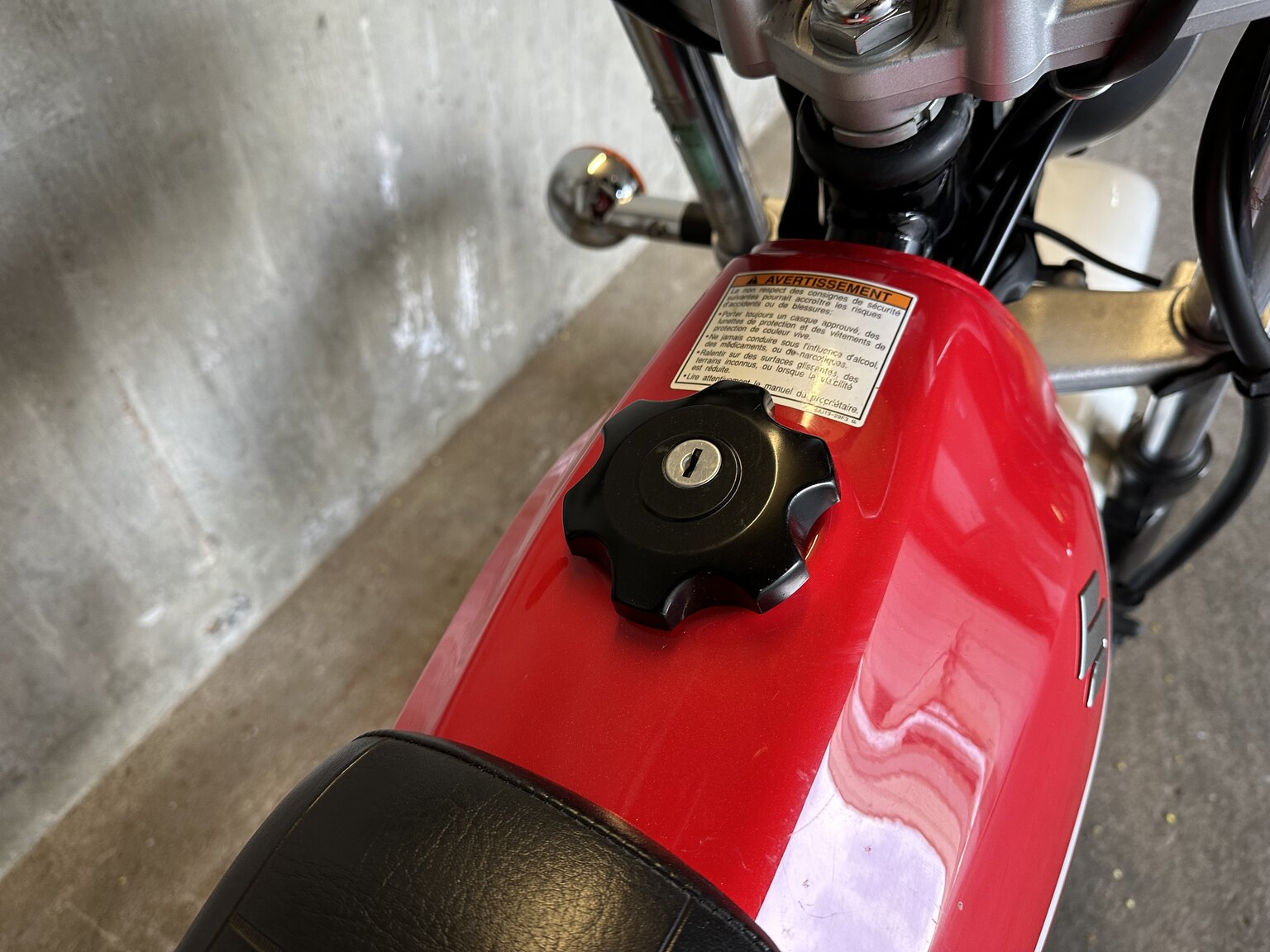 Exteriörbild på 2013 Suzuki RV125 Van Van