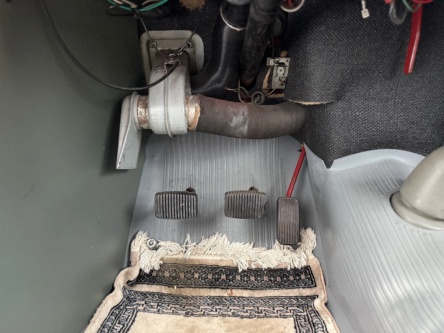 Interior image of 1961 Volvo PV544C Sport (21)