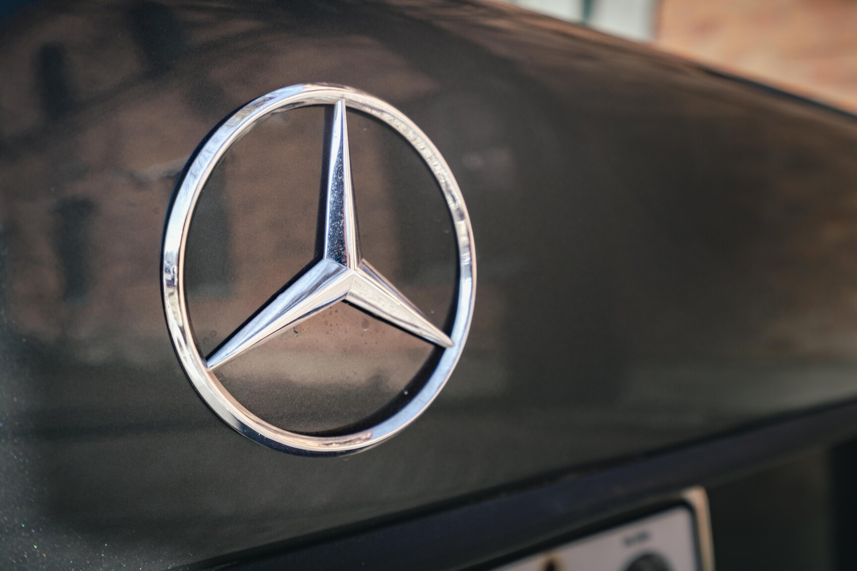 Aussenfoto 1991 Mercedes-Benz 300E-24 (47)