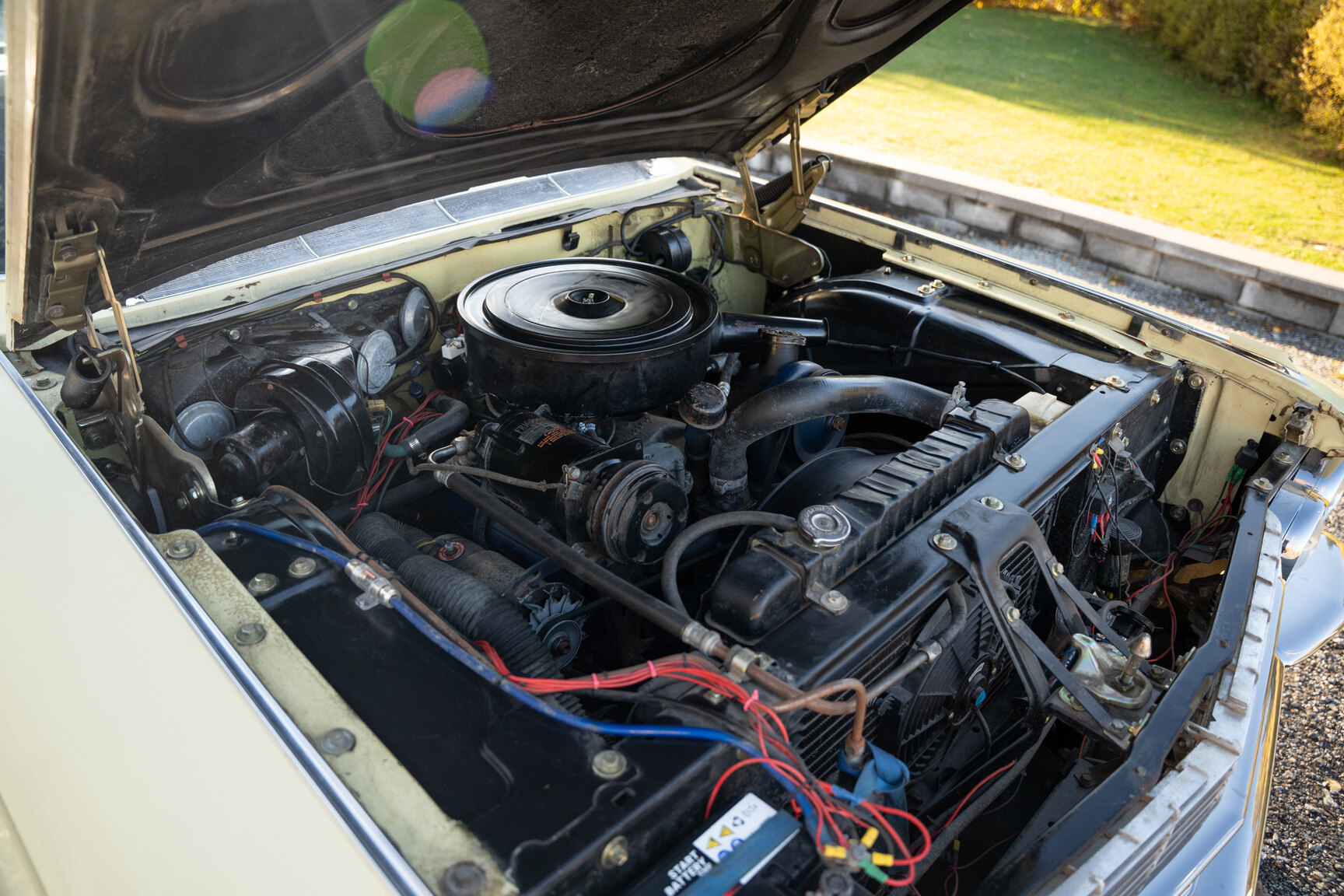 Image of 1962 Cadillac Coupé De Ville mechanics
