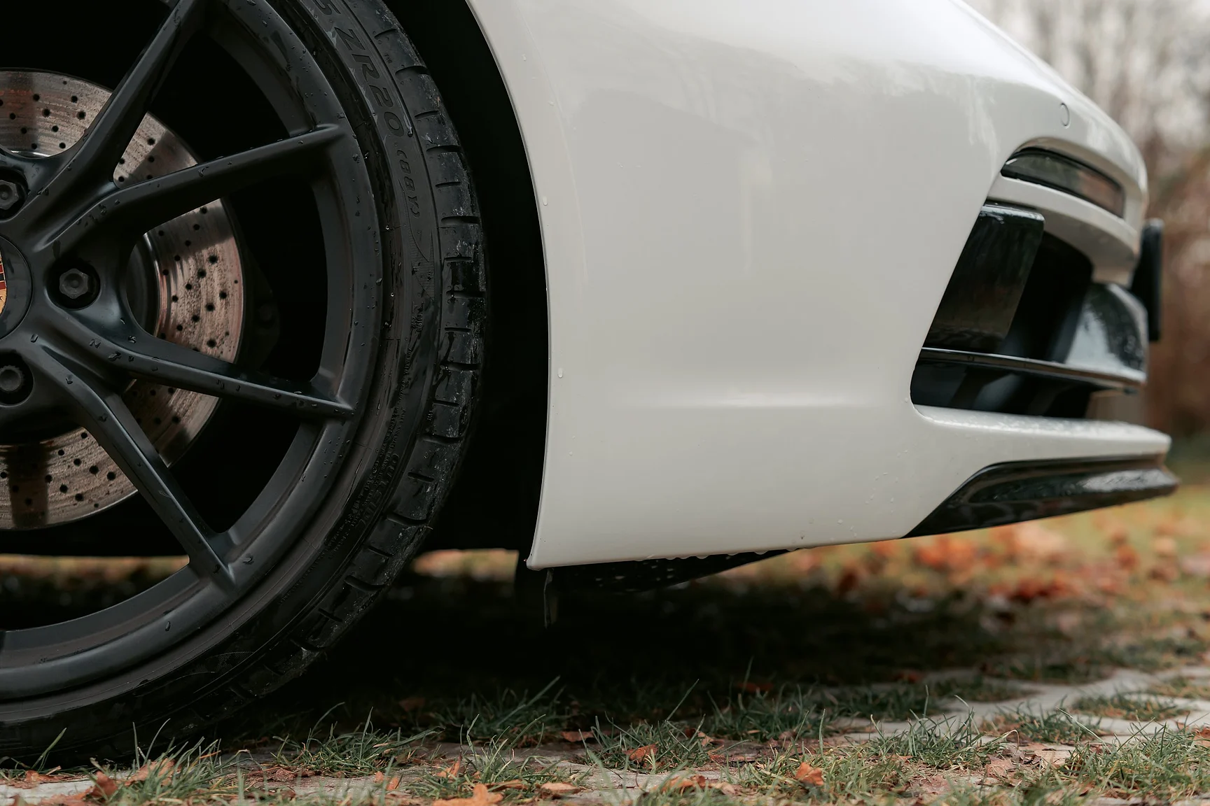 Exterior image of 2017 Porsche 718 Cayman S (58)