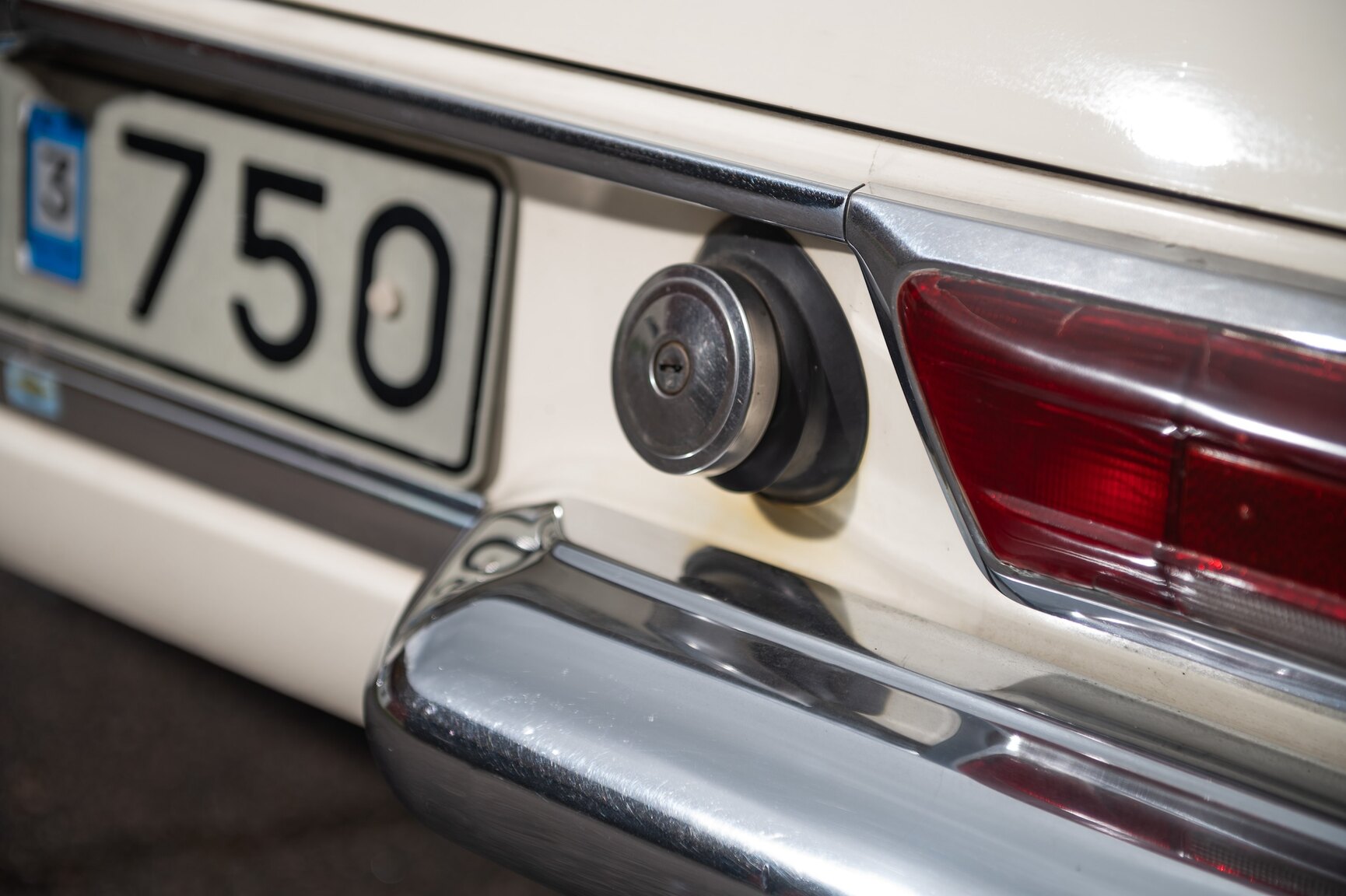 Aussenfoto 1968 Mercedes-Benz 280 SL Pagoda (43)