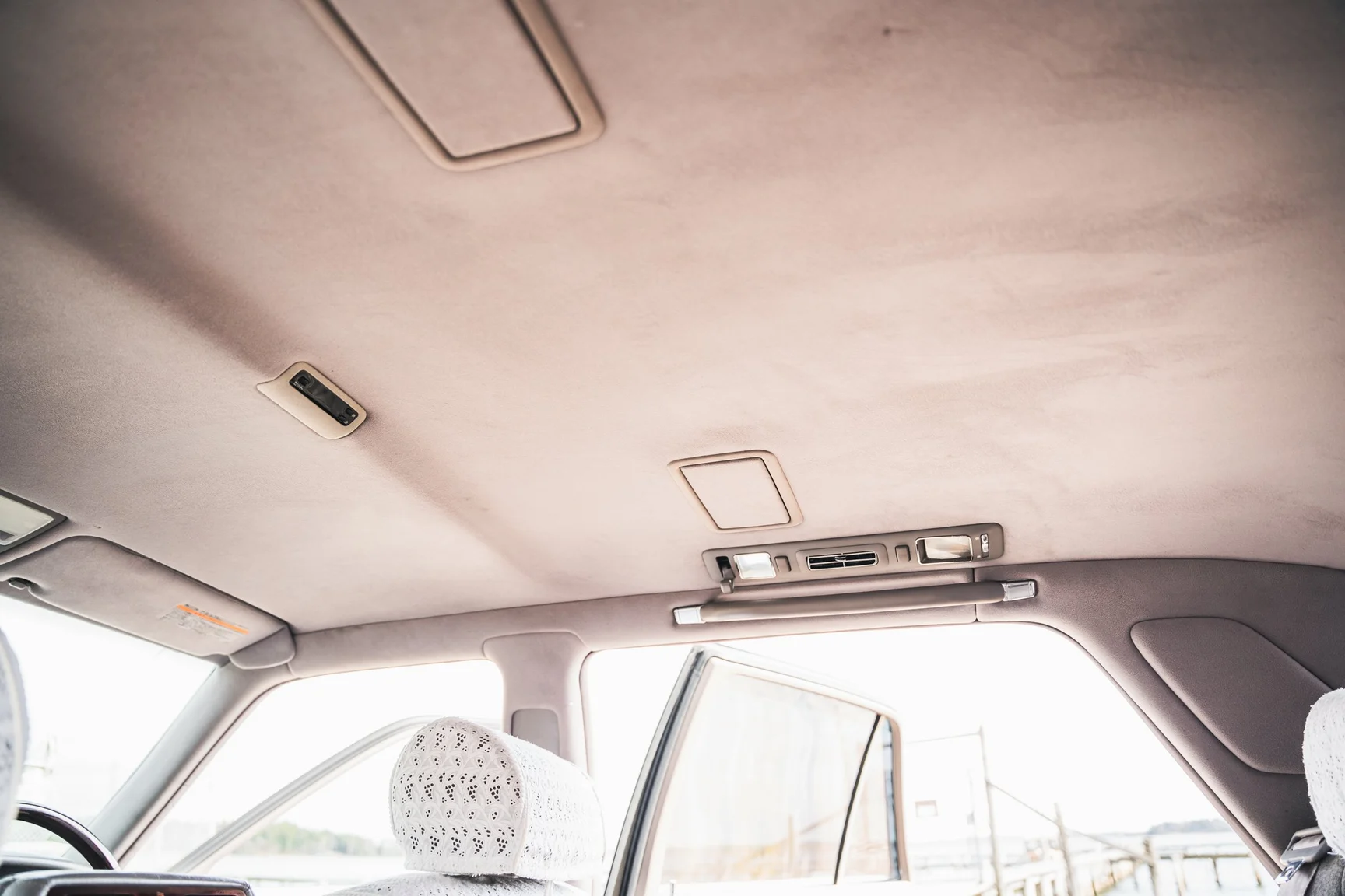 Interior image of 2000 Toyota Century V12 G50 (109)