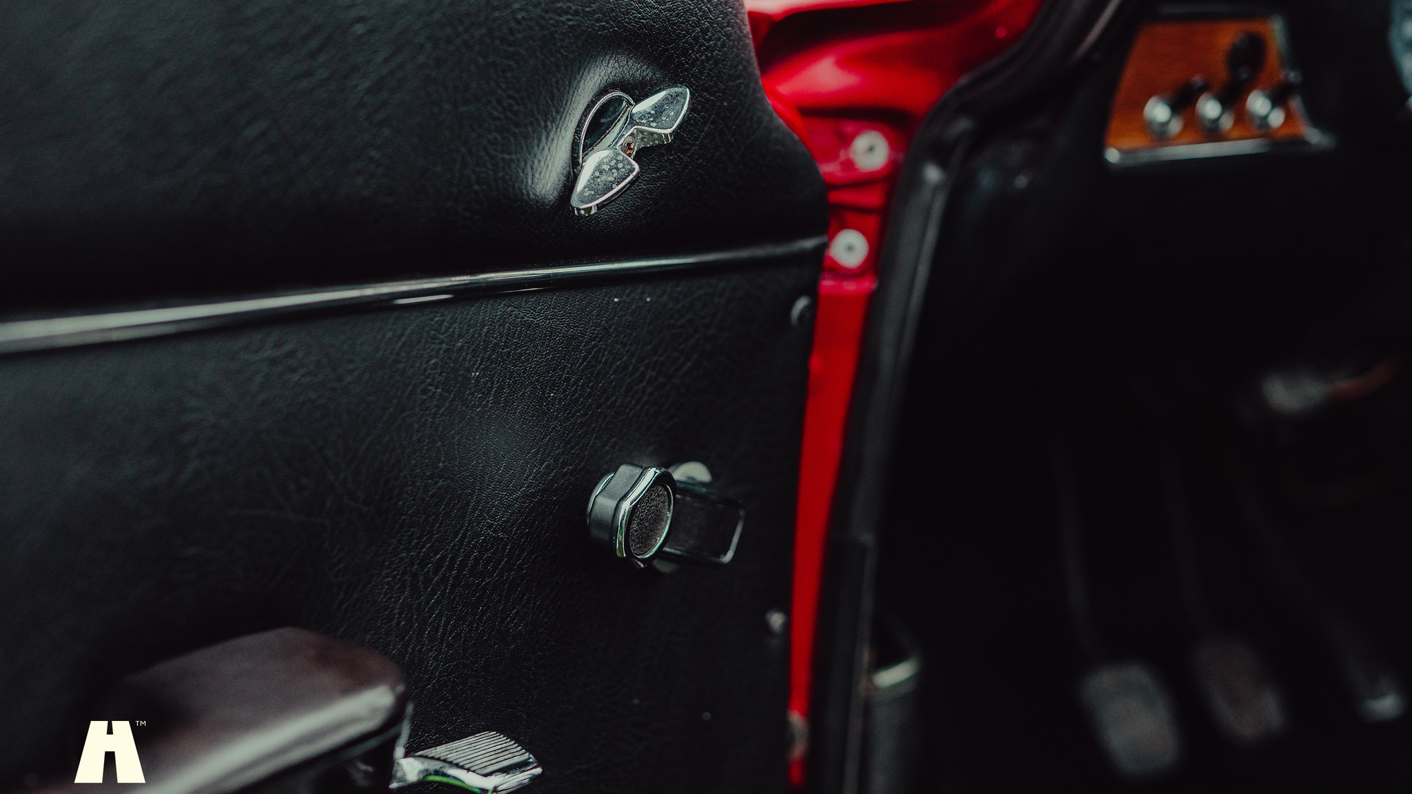 Interior image of 1972 Alfa Romeo Giulia GT 1300 Junior