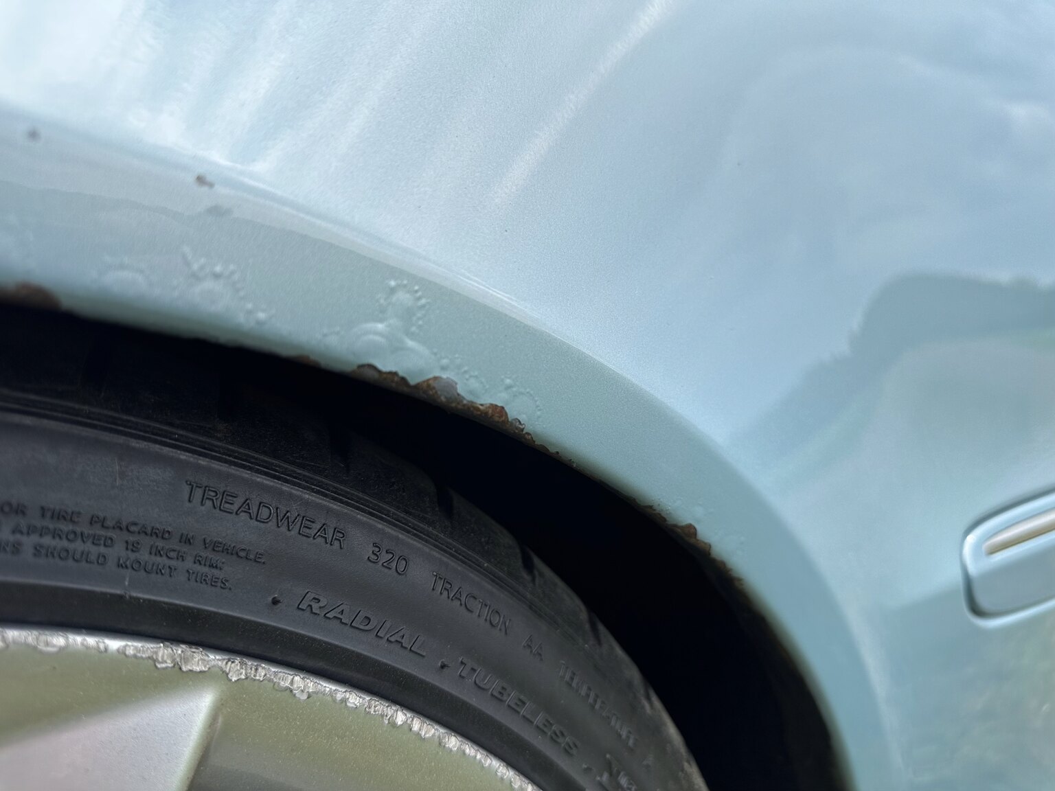 Exterior image of 2003 Mercedes CLK 500