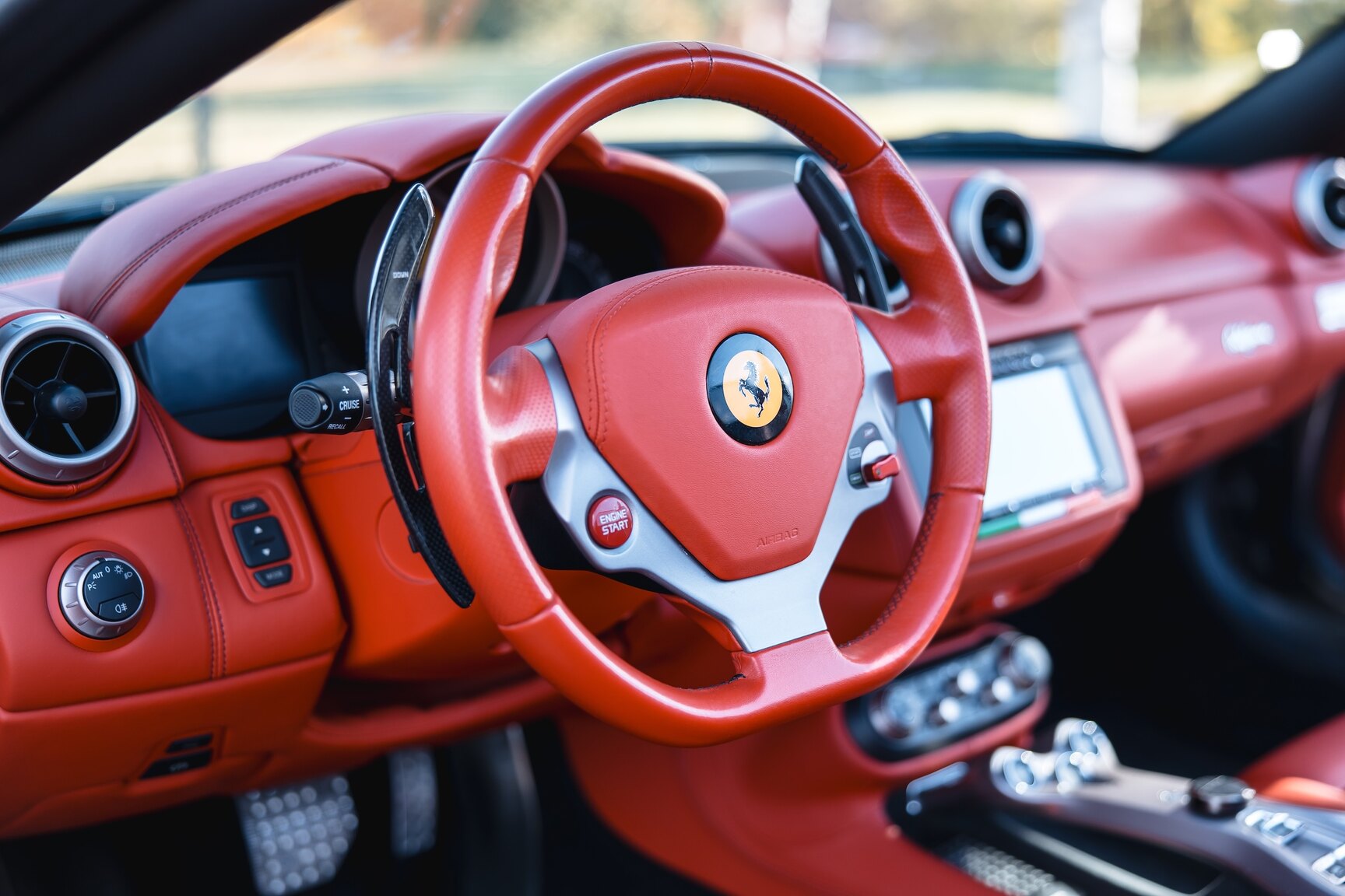 Interior image of 2011 Ferrari California 