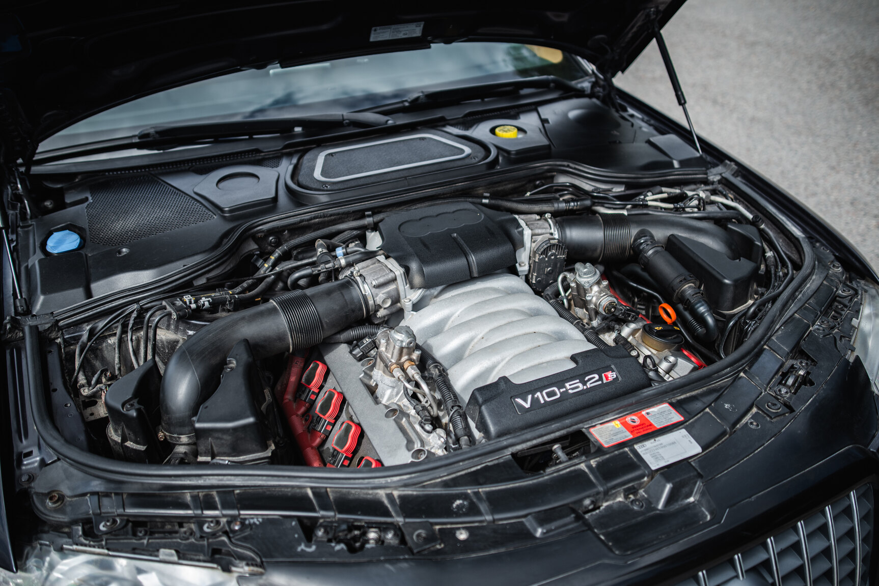 Image of 2009 Audi S8 5.2 V10 FSI Quattro mechanics