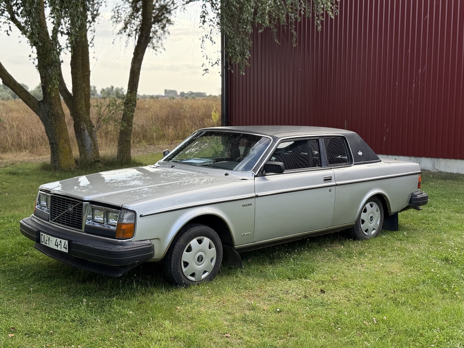 Exteriörbild på 1979 Volvo 262 C 2.8 V6 Automatisk
