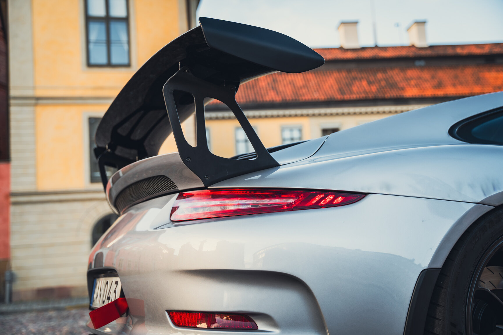 Exteriörbild på 2016 Porsche 911 991 GT3 RS (12)