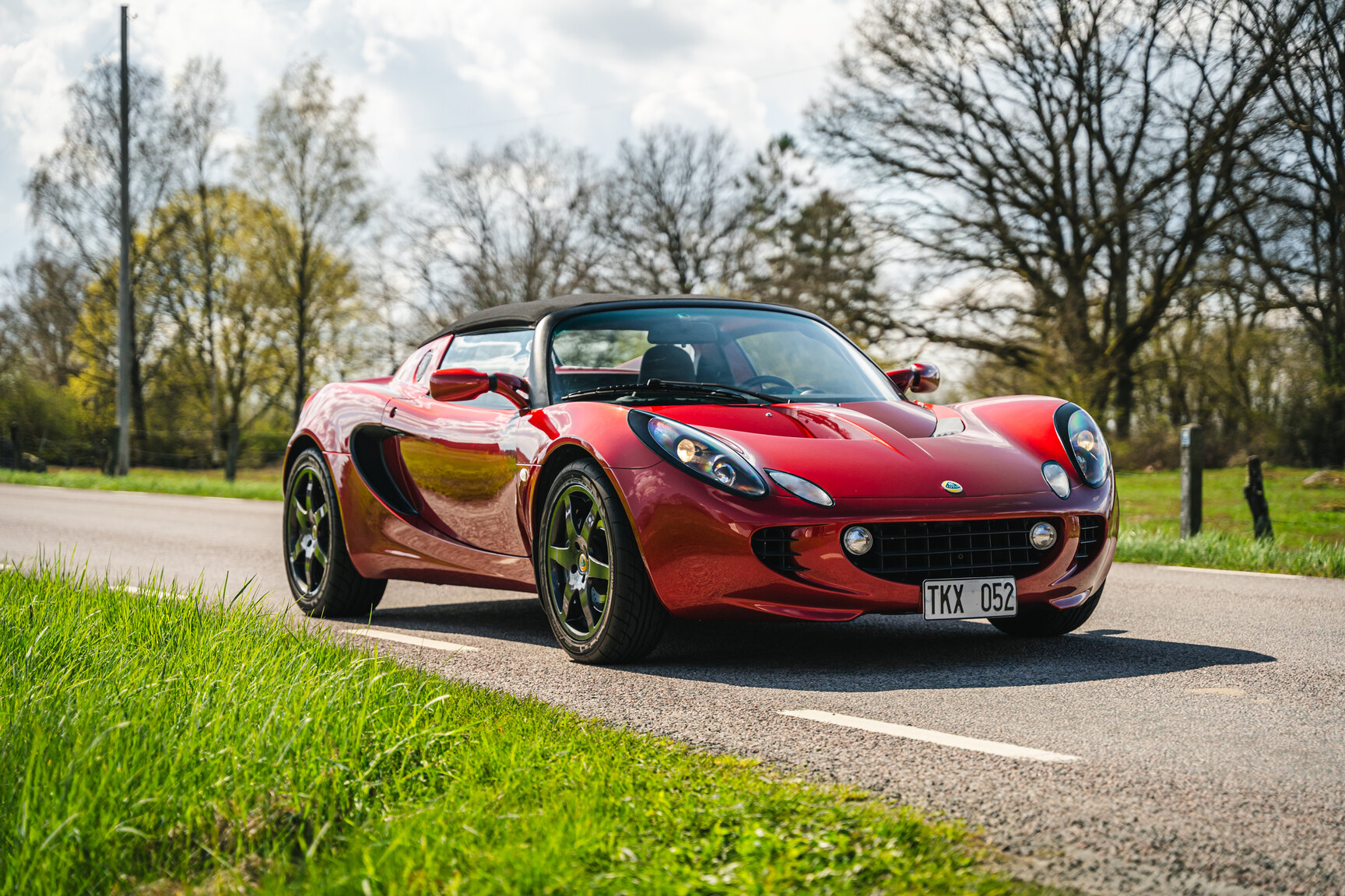 Exteriörbild på 2001 Lotus Elise 111
