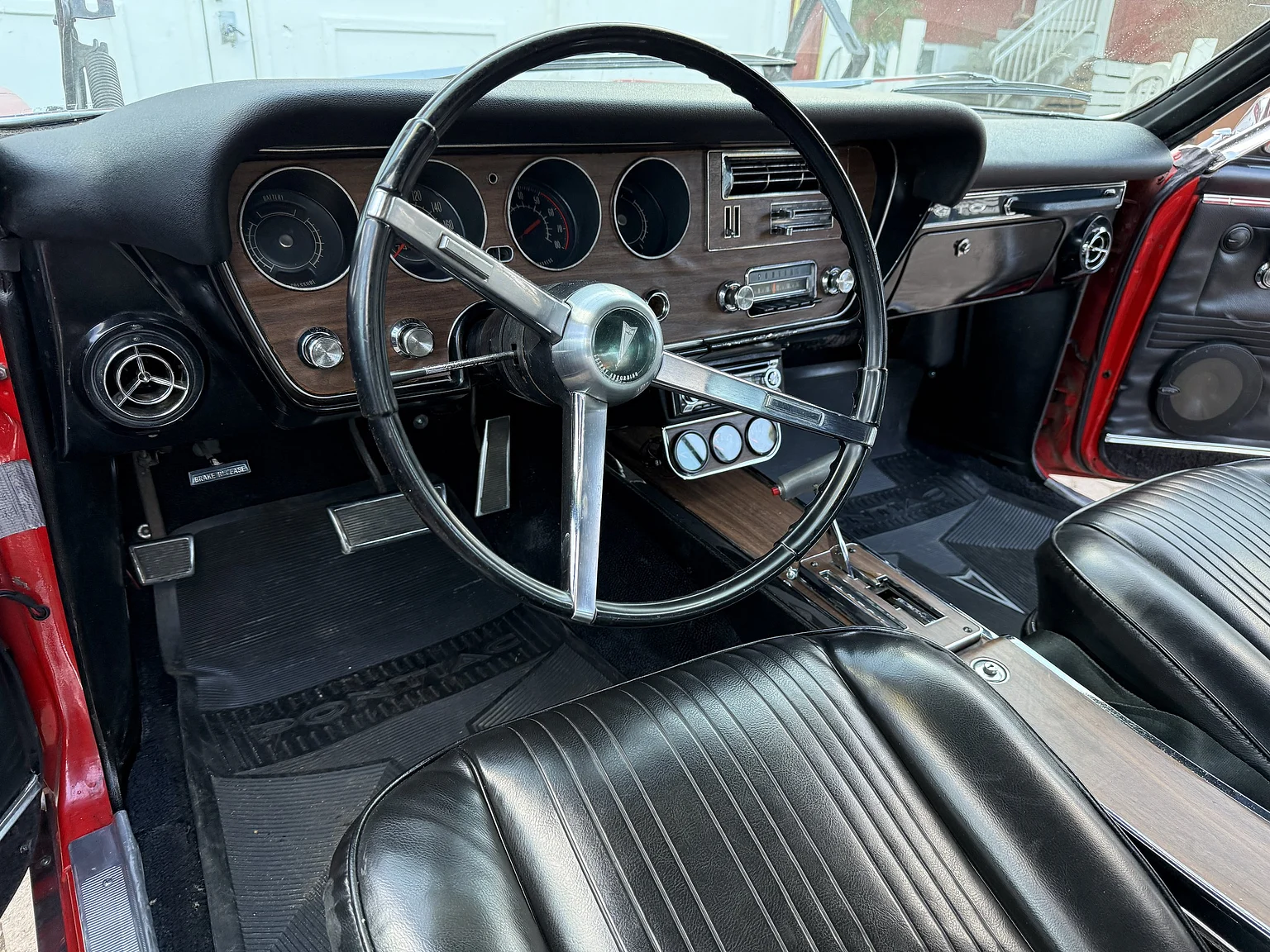 Innenraumfoto von 1967 Pontiac GTO Hardtop (39)