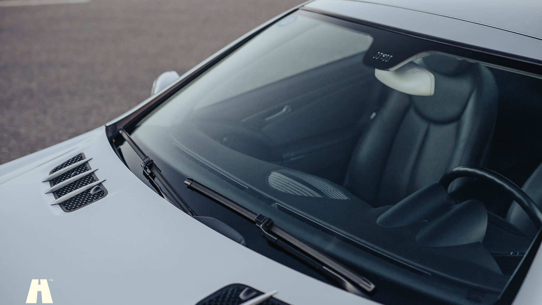 Exterior image of 2006 Mercedes Benz SL350 (32)