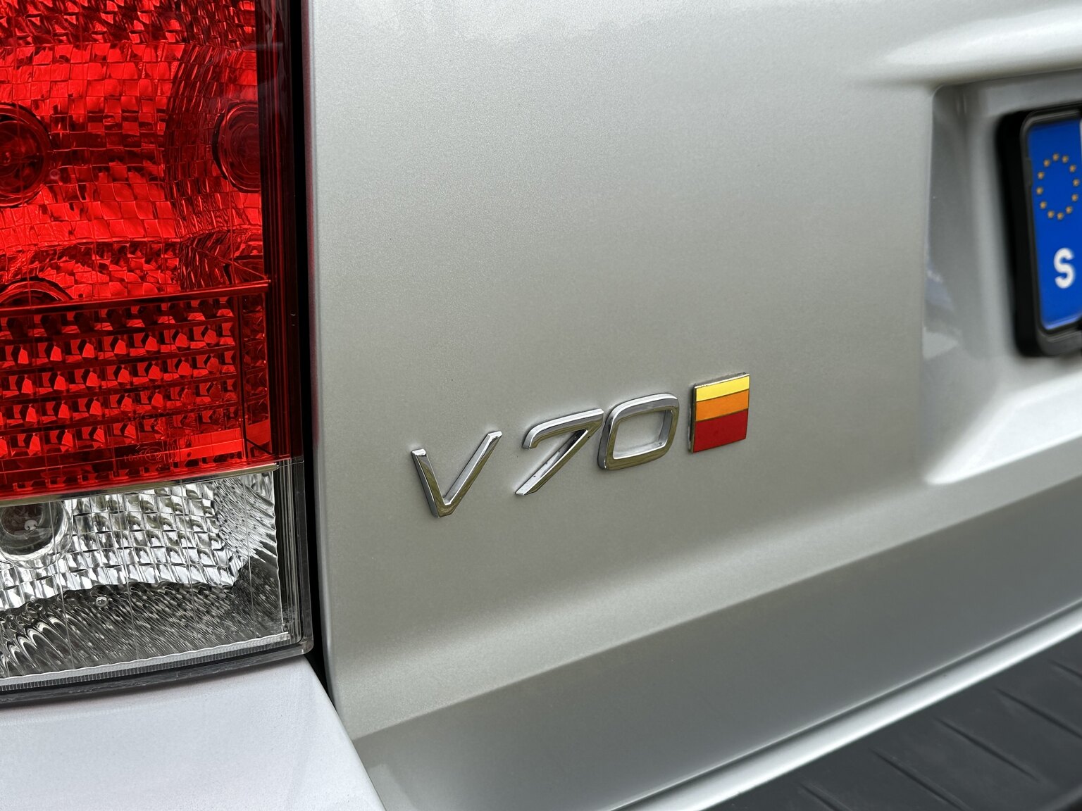 Exteriörbild på 2008 Volvo V70 Classic