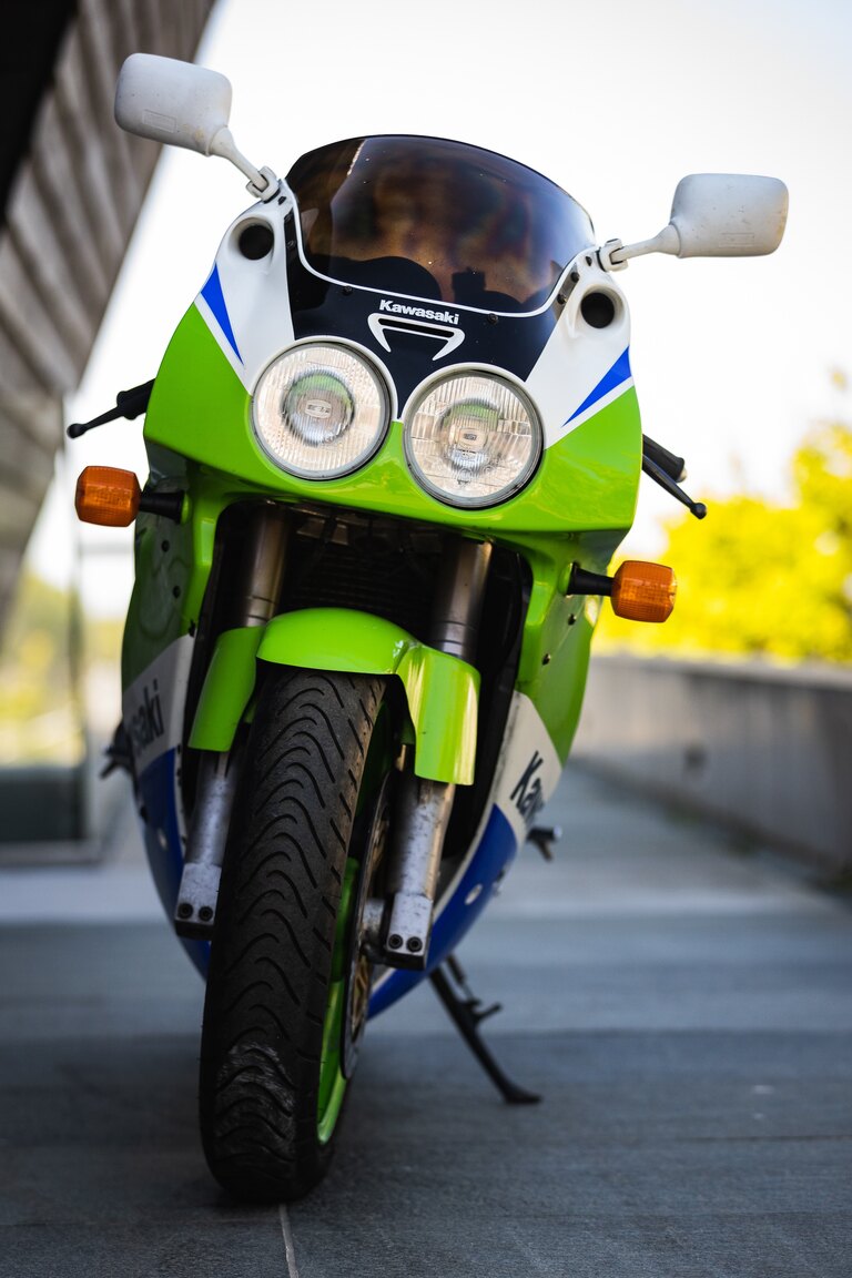 Exteriörbild på 1992 Kawasaki ZX 750 J