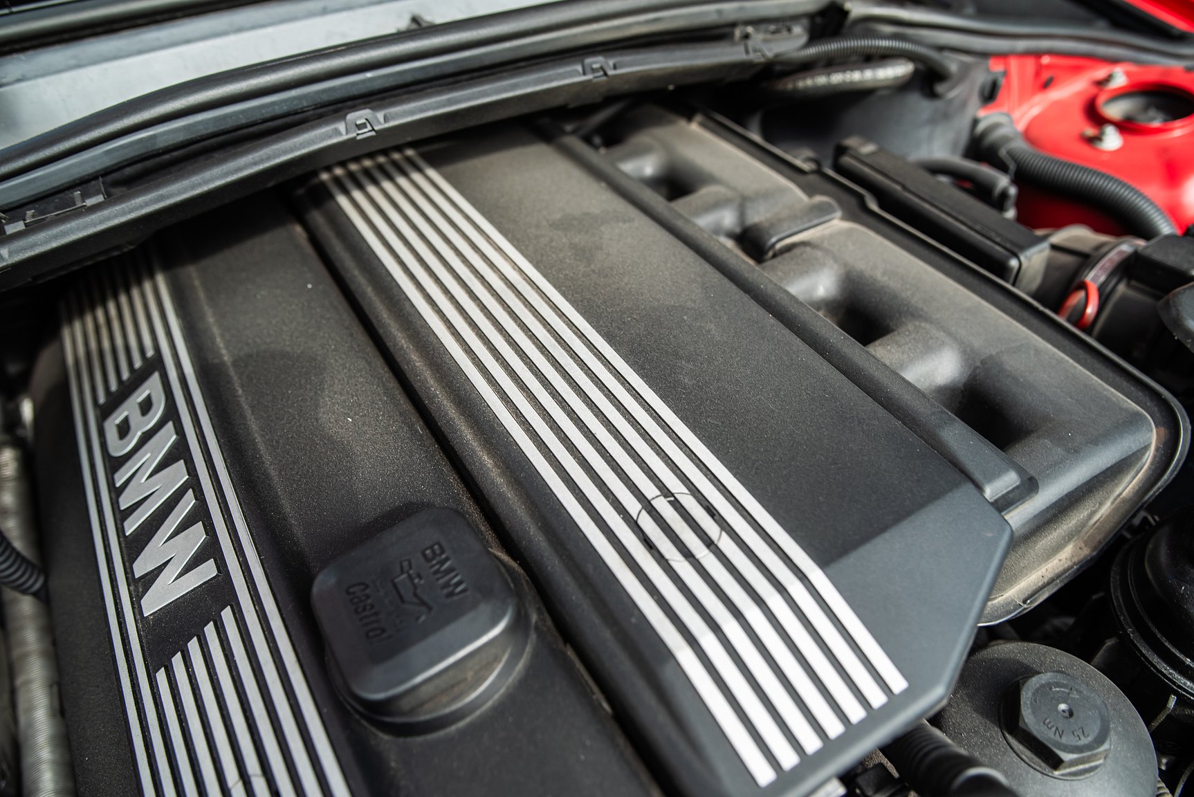 Image of 2001 BMW 330Xi mechanics