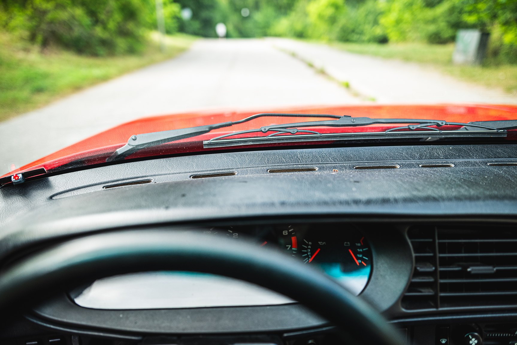Interior image of 1988 Porsche 944